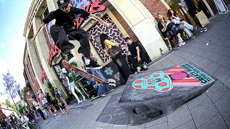 TITUS x YEYE WELLER