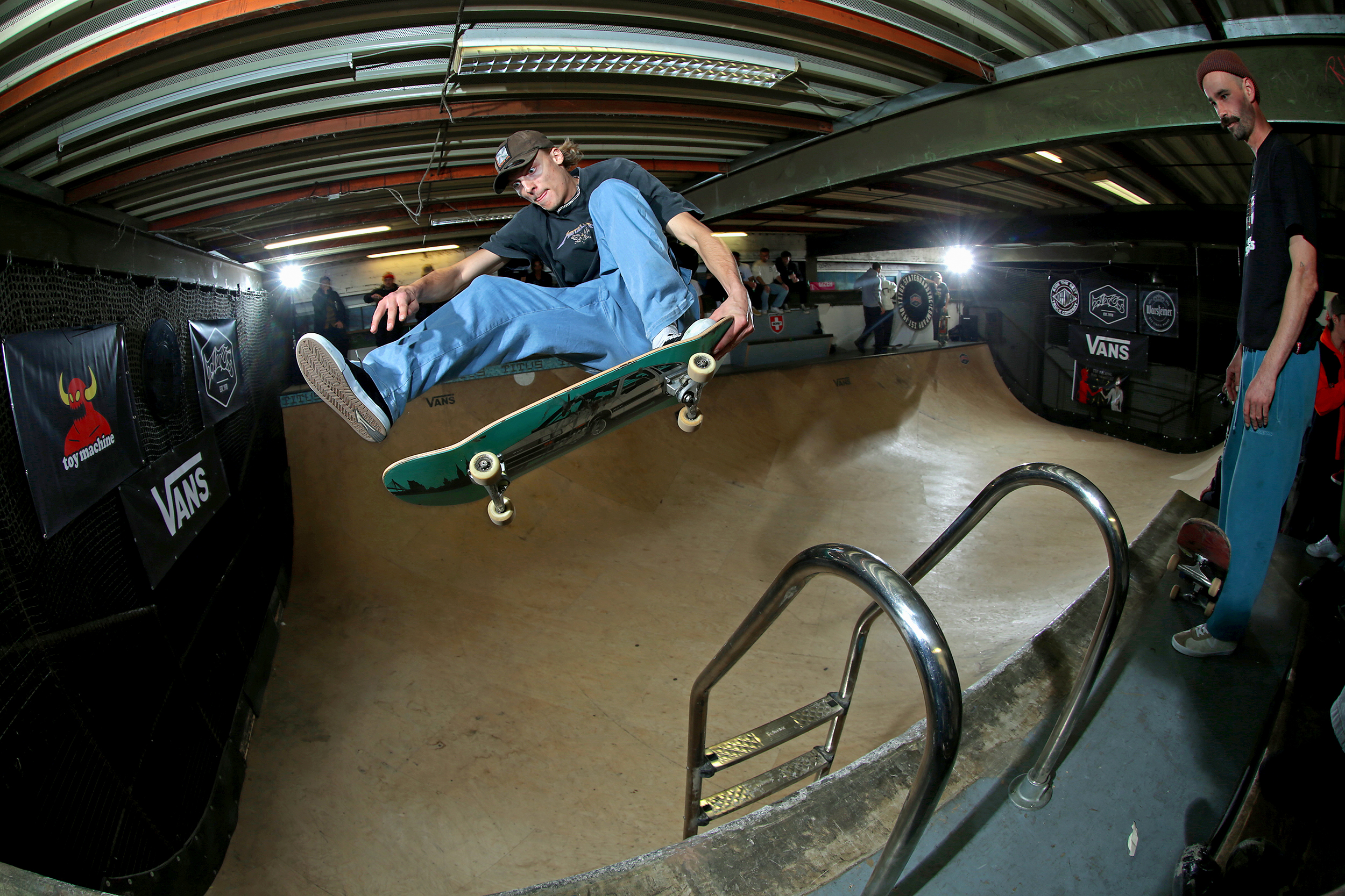 TylerEdtmeier_heller__FsOne-FootTailgrab_Gentsch_adj__BLOG.jpg