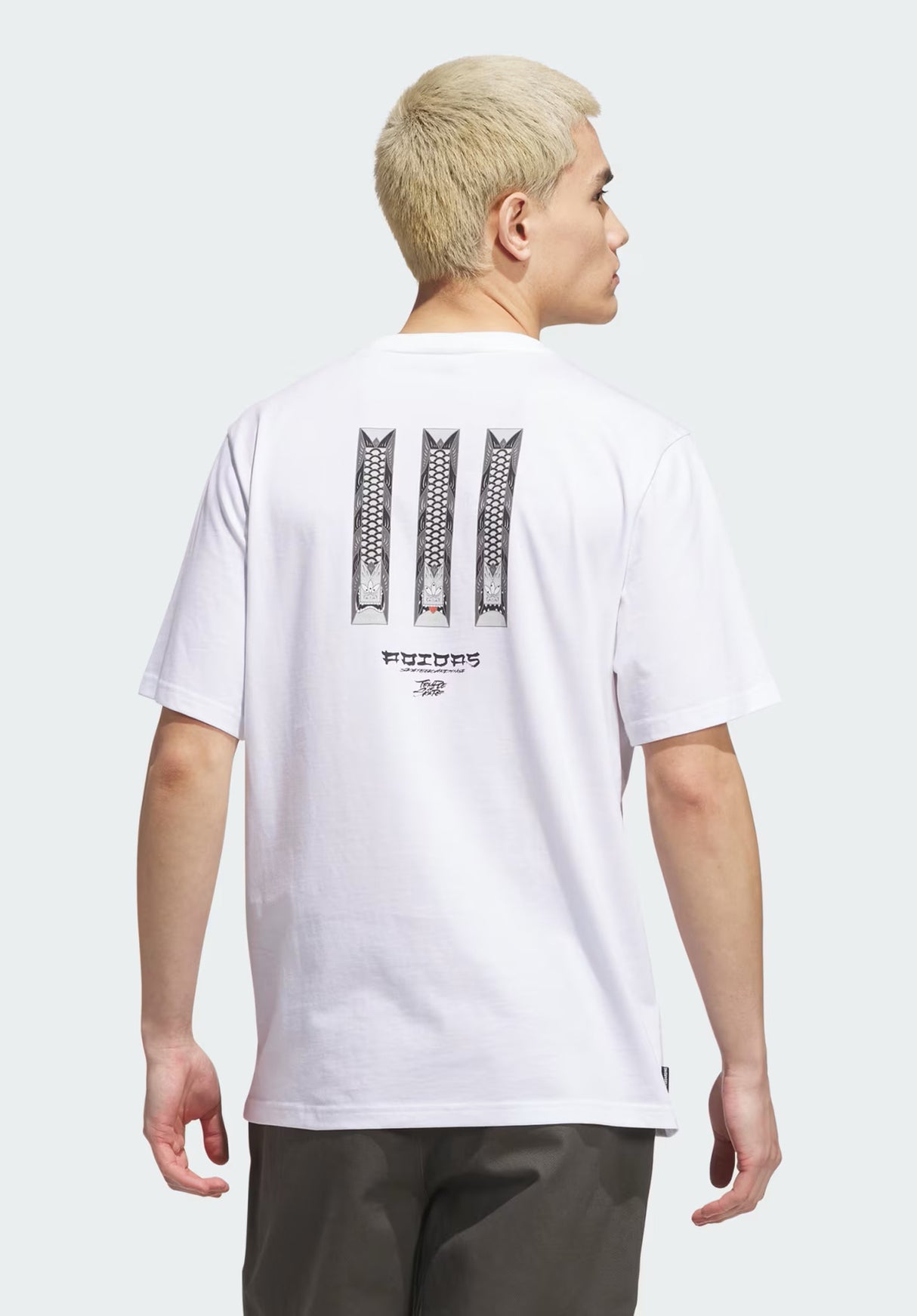 adidas-skateboarding TOS Curb Camiseta white-multi – Vista trasera