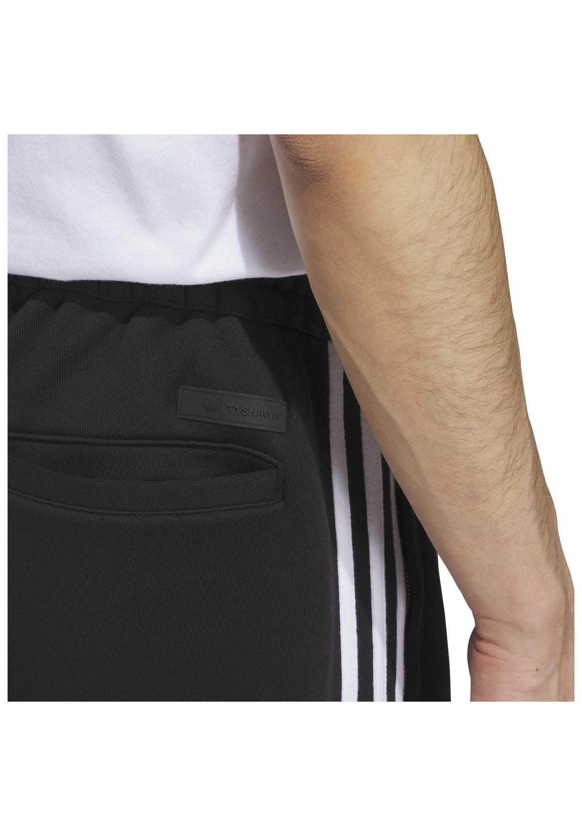 adidas-skateboarding Tysh Trck Pnt Sweatpants black-white – Detail view 2