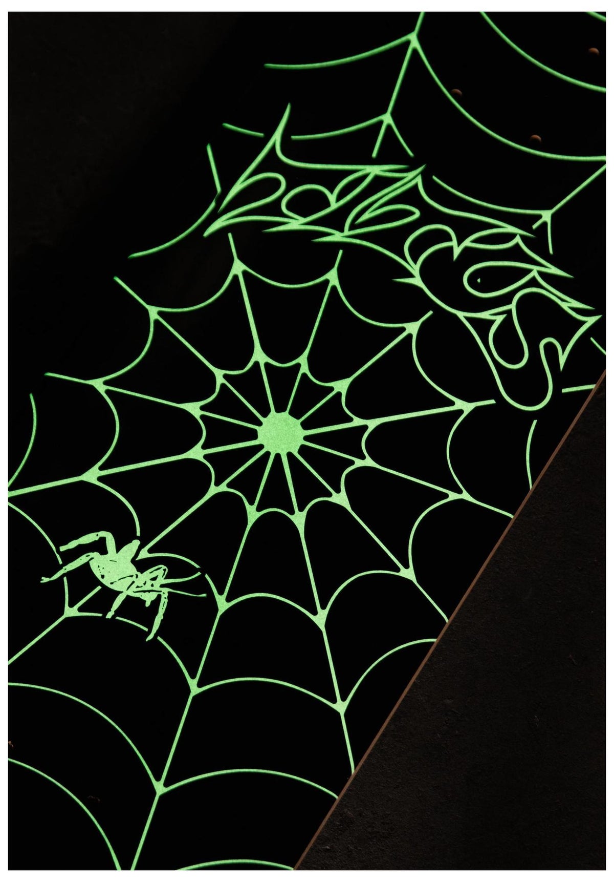 TITUS Heritage Web Glow in the Dark Deck square-mid-concave – Bovenaanzicht
