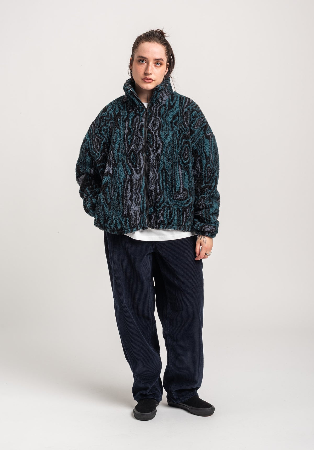 TITUS Nieva Light Jacket medipetrol – Side view