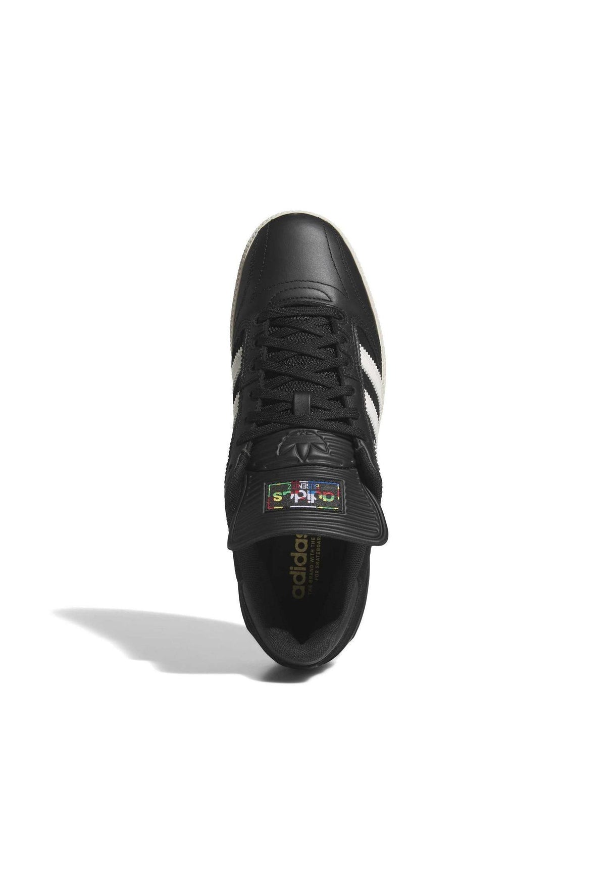 Busenitz Pro coreblack-chalkwhite-gold Closeup1