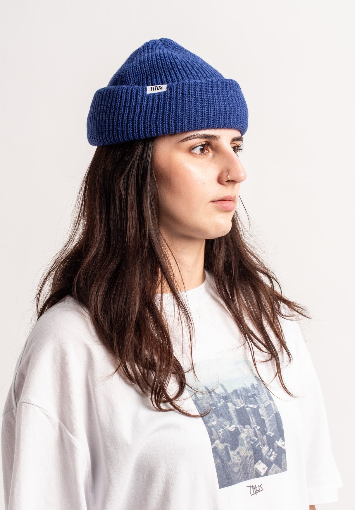 Script Fisherman Snow futureblue Closeup1