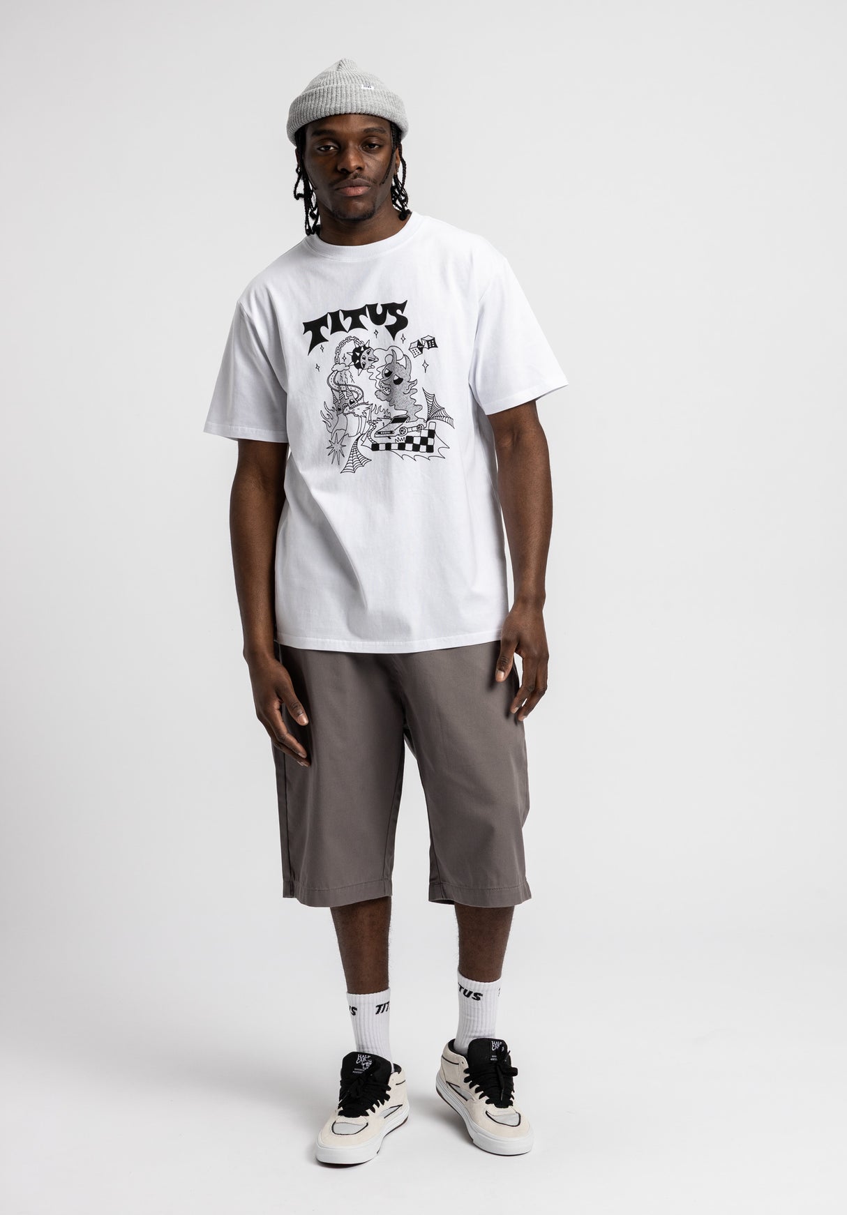 Devils World white Closeup1