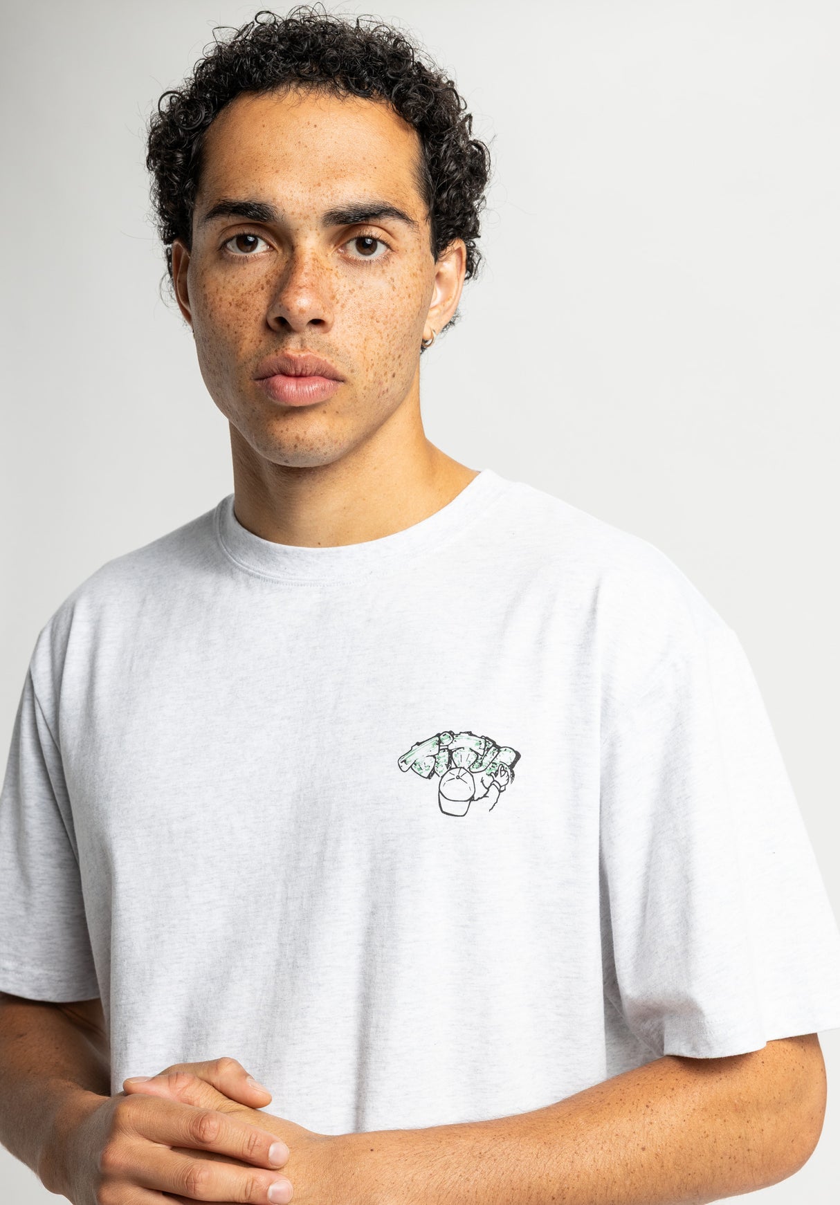 Grafitti Crew lightheathergrey Closeup2