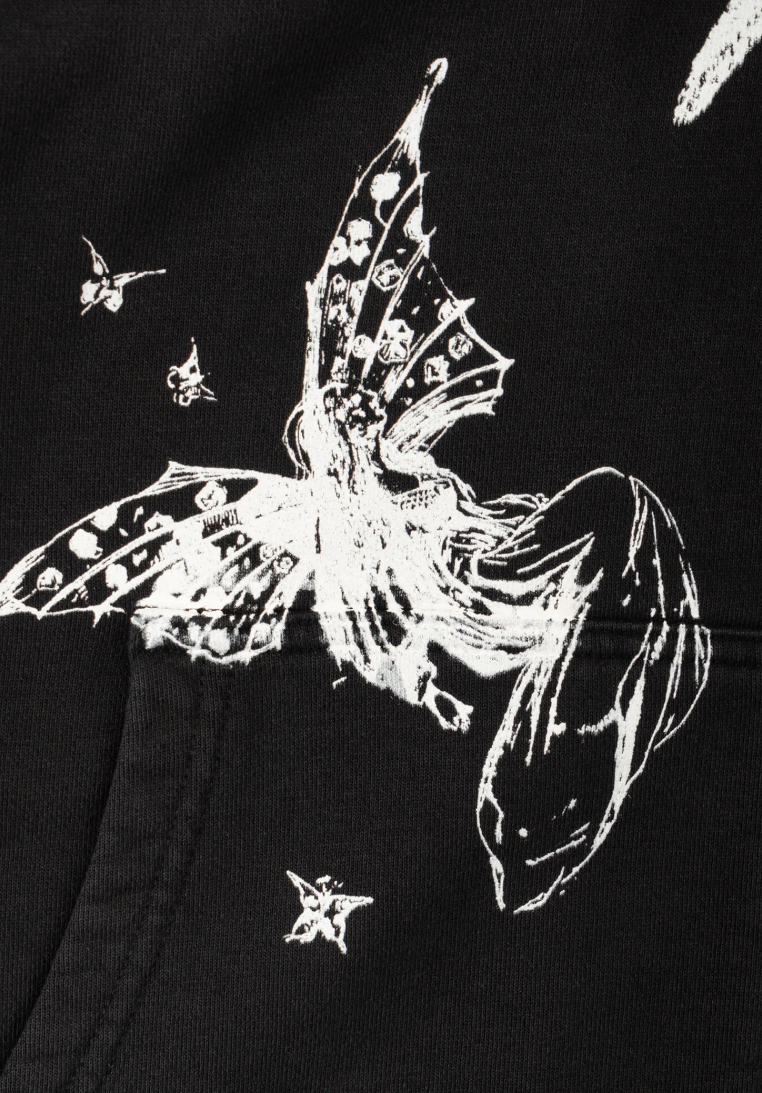 Duality Cropped Pigment-Dyed black Closeup1 Zoom Image