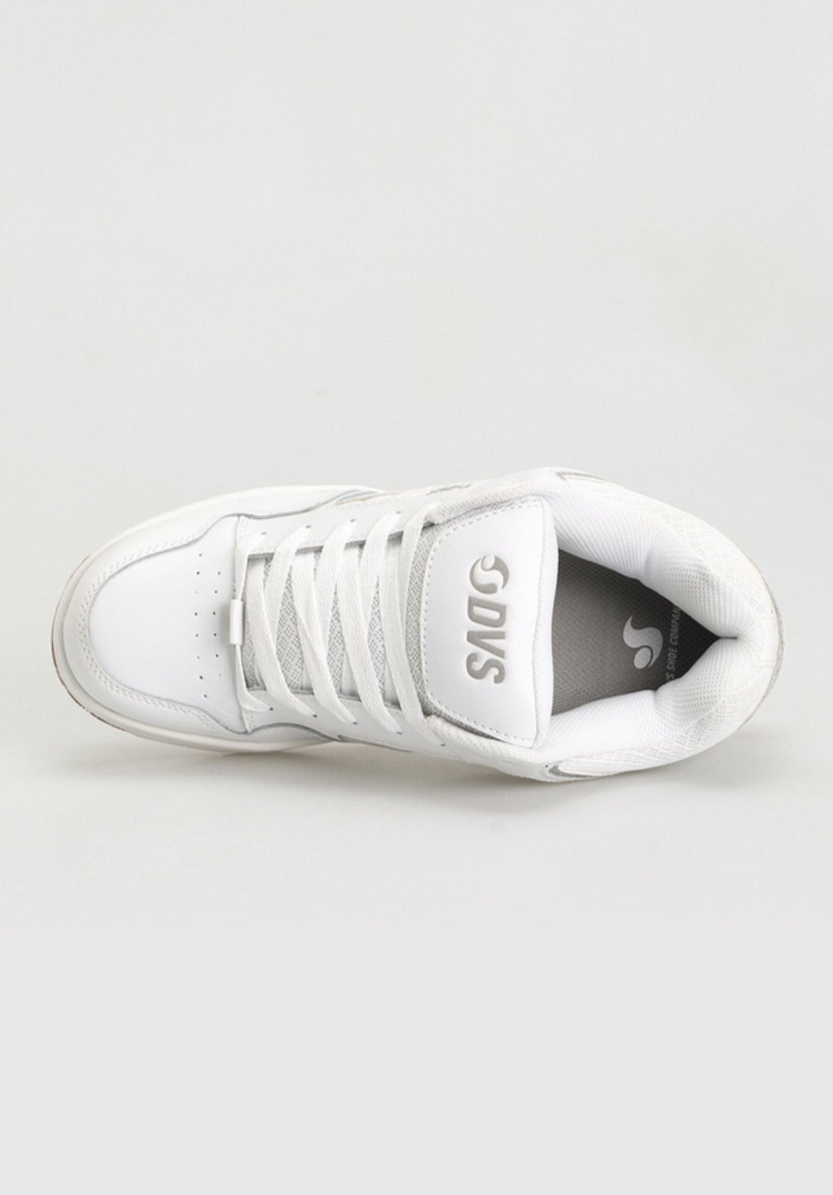 Enduro 125 white-reflective-gum-leather Closeup2