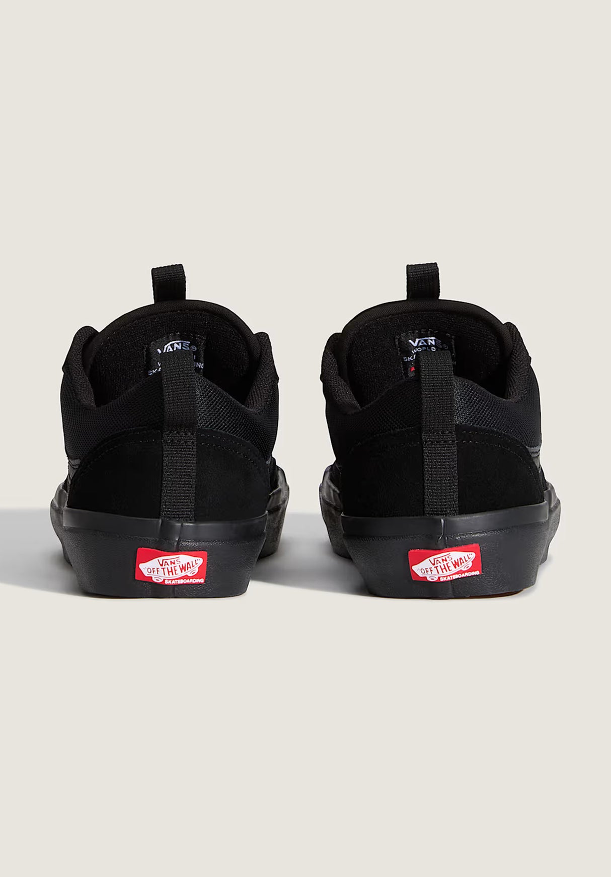 Skate Old Skool 36 + blackout Closeup2