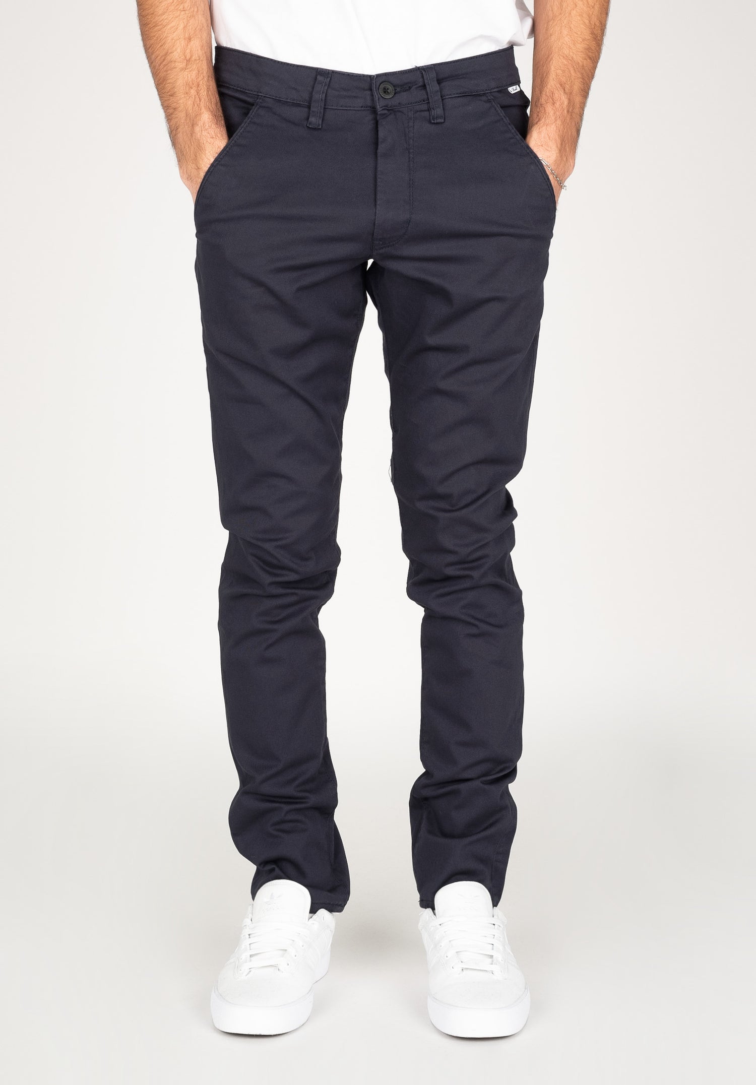 Flex Tapered Chino navy Vorderansicht Zoom Image