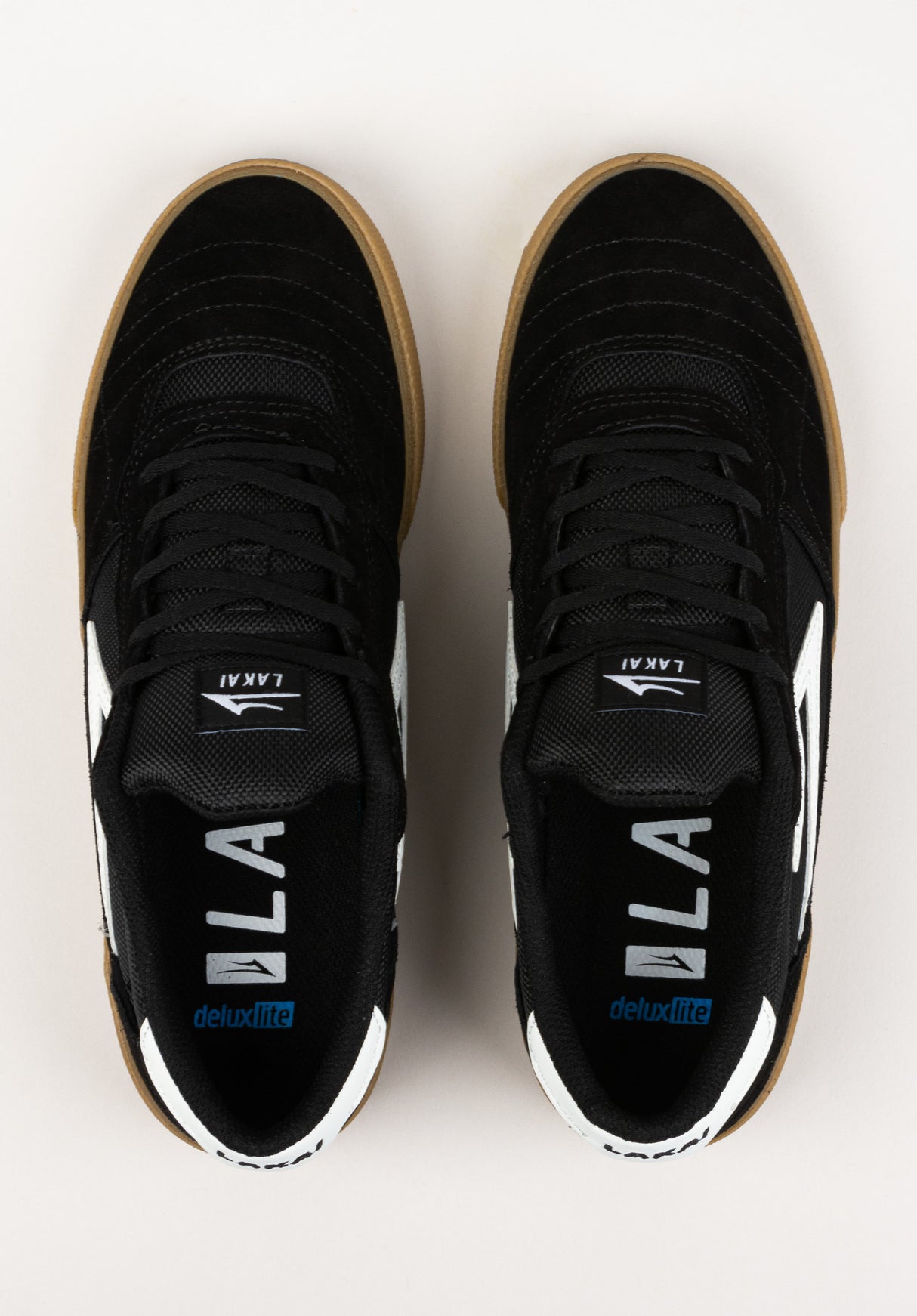 Cambridge black-gum-suede Closeup2