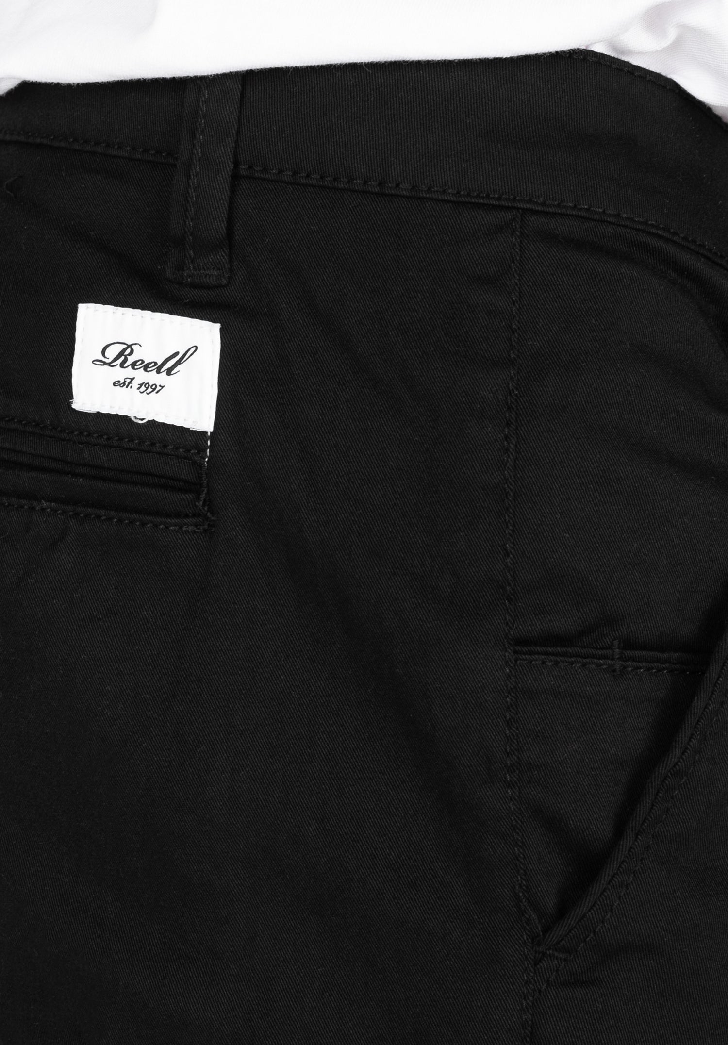 Flex Tapered Chino black Closeup2 Zoom Image