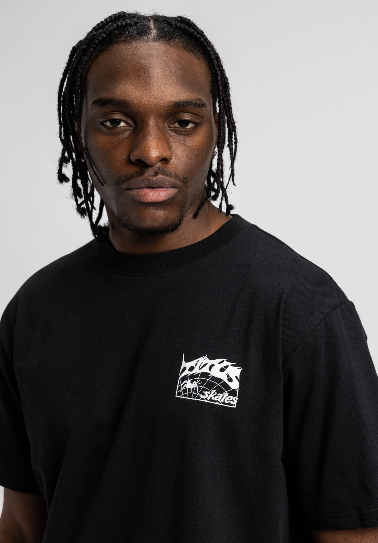 Heritage Clean black Closeup2