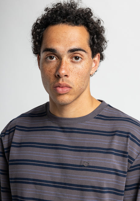 Icon Stripes grey-striped Closeup1