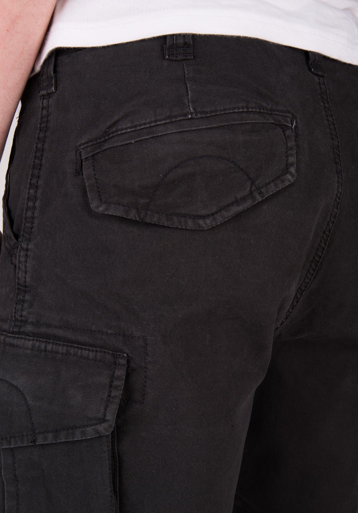 City Cargo Short black Unteransicht