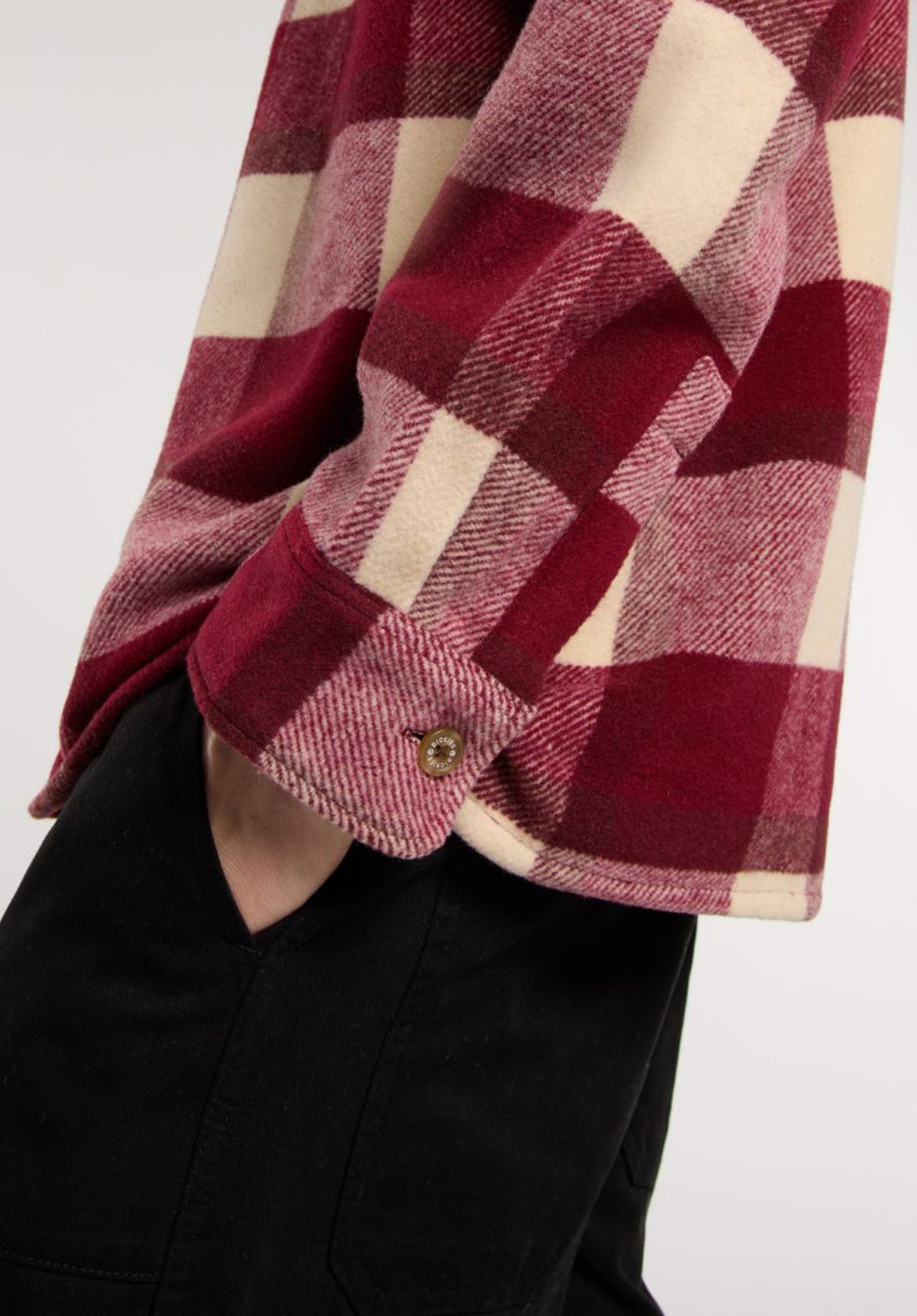 Plaid Coaling tibetanred Closeup1