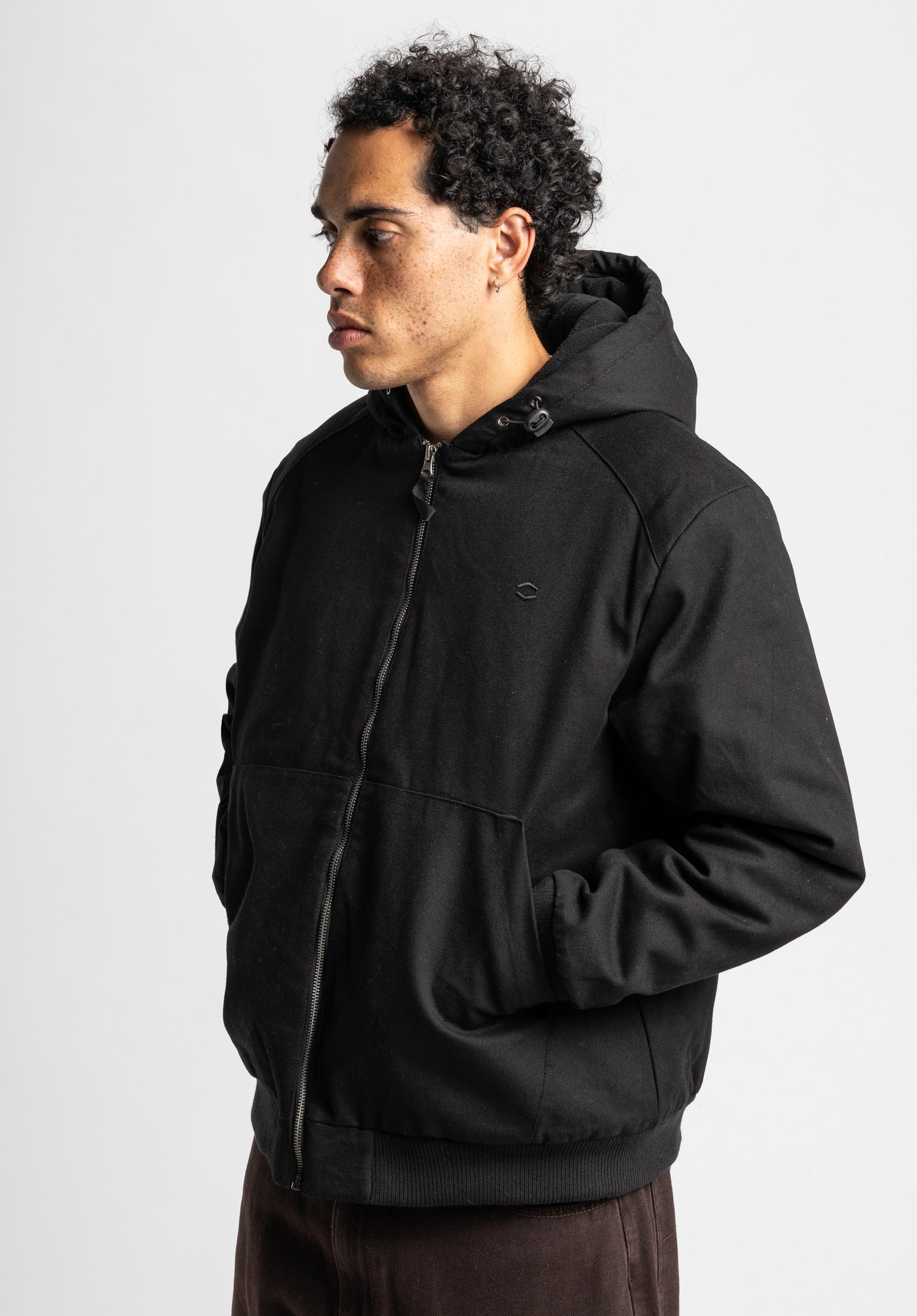 Theodore black Closeup1 Zoom Image