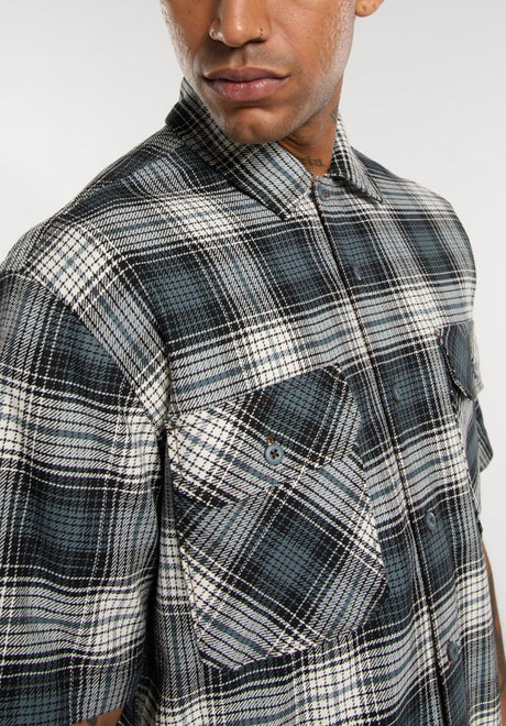 Mike Anderson Check stormyweather Closeup1