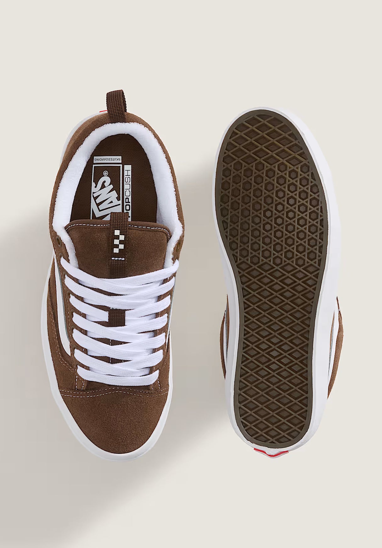 Skate Old Skool 36 + vintagecocoa Closeup1