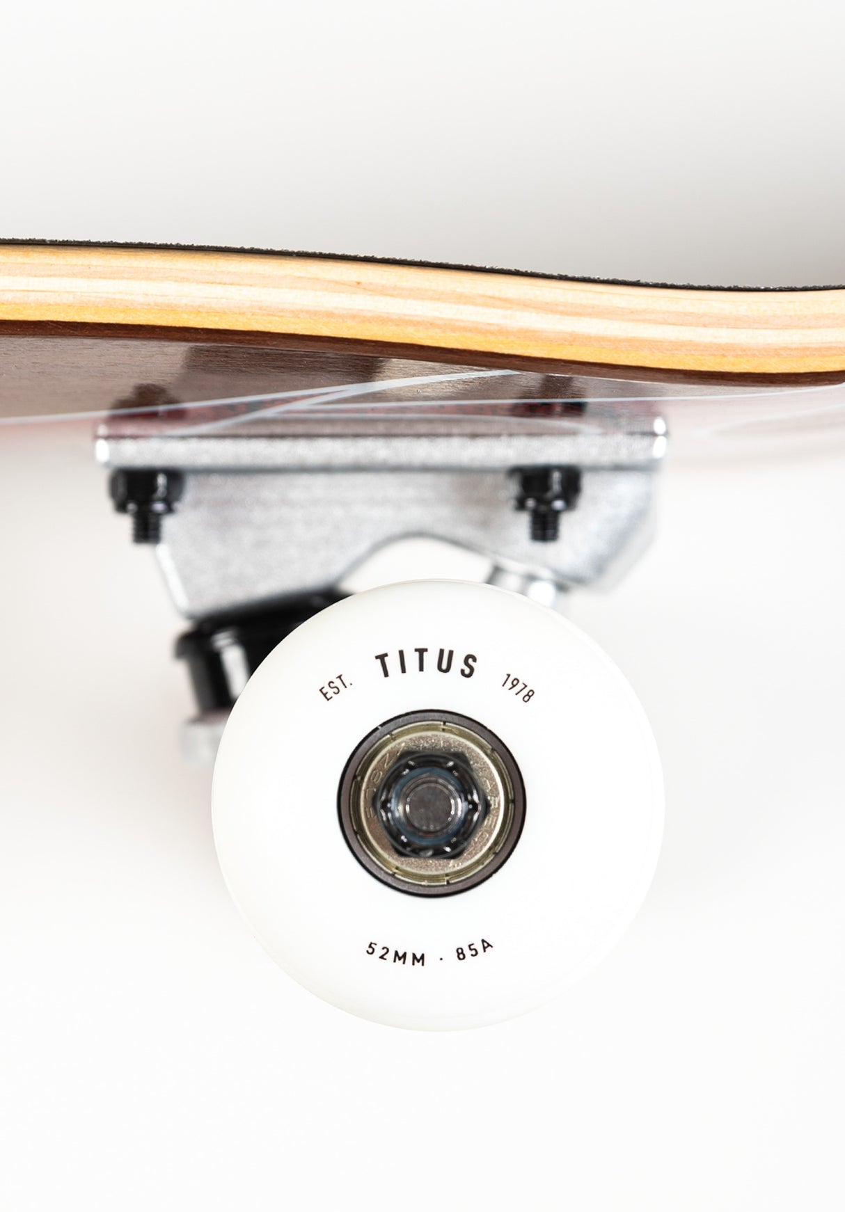 Classic Logo Mini brown-stained Oberansicht