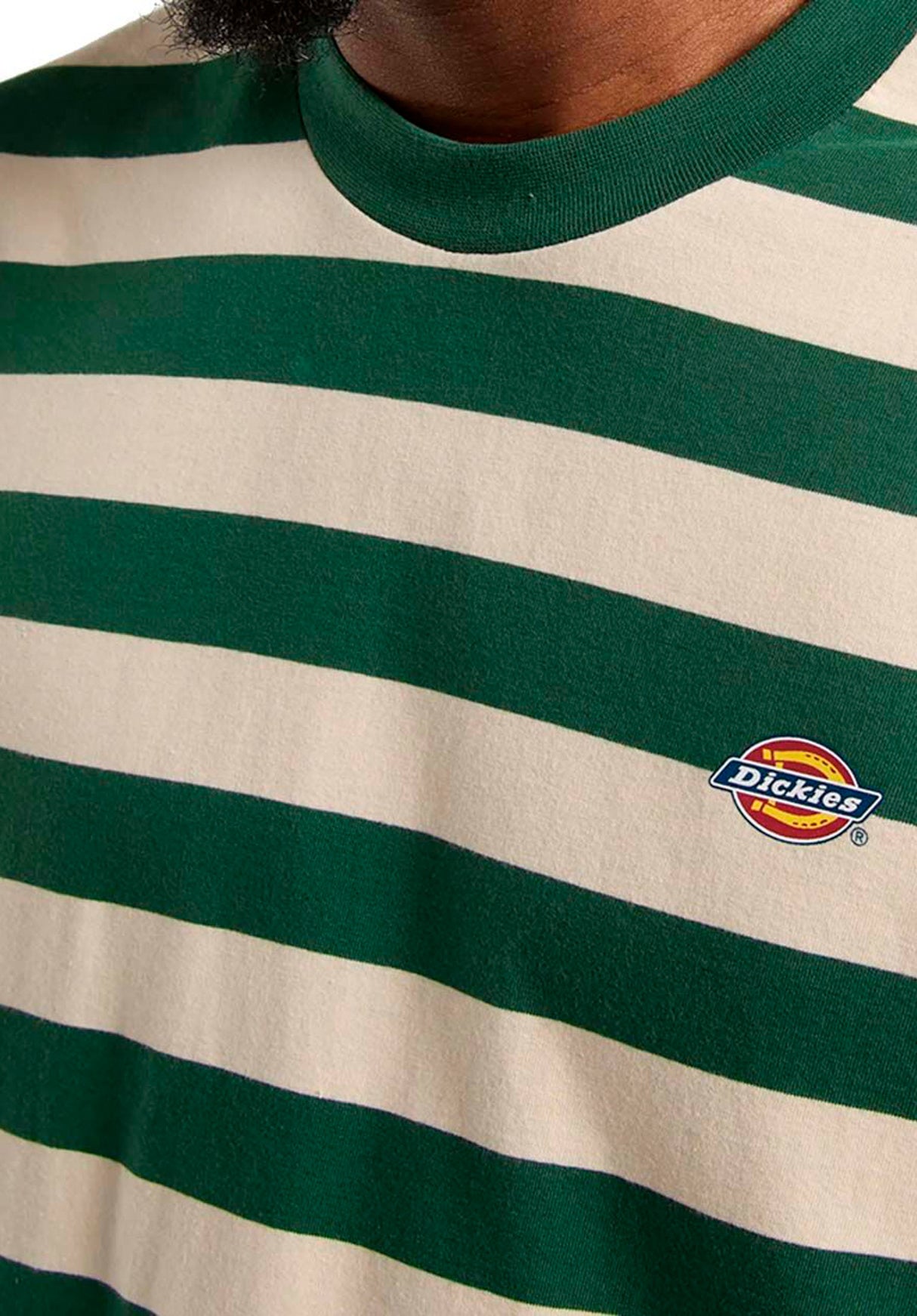 Rivergrove pineneedlegreen Closeup1