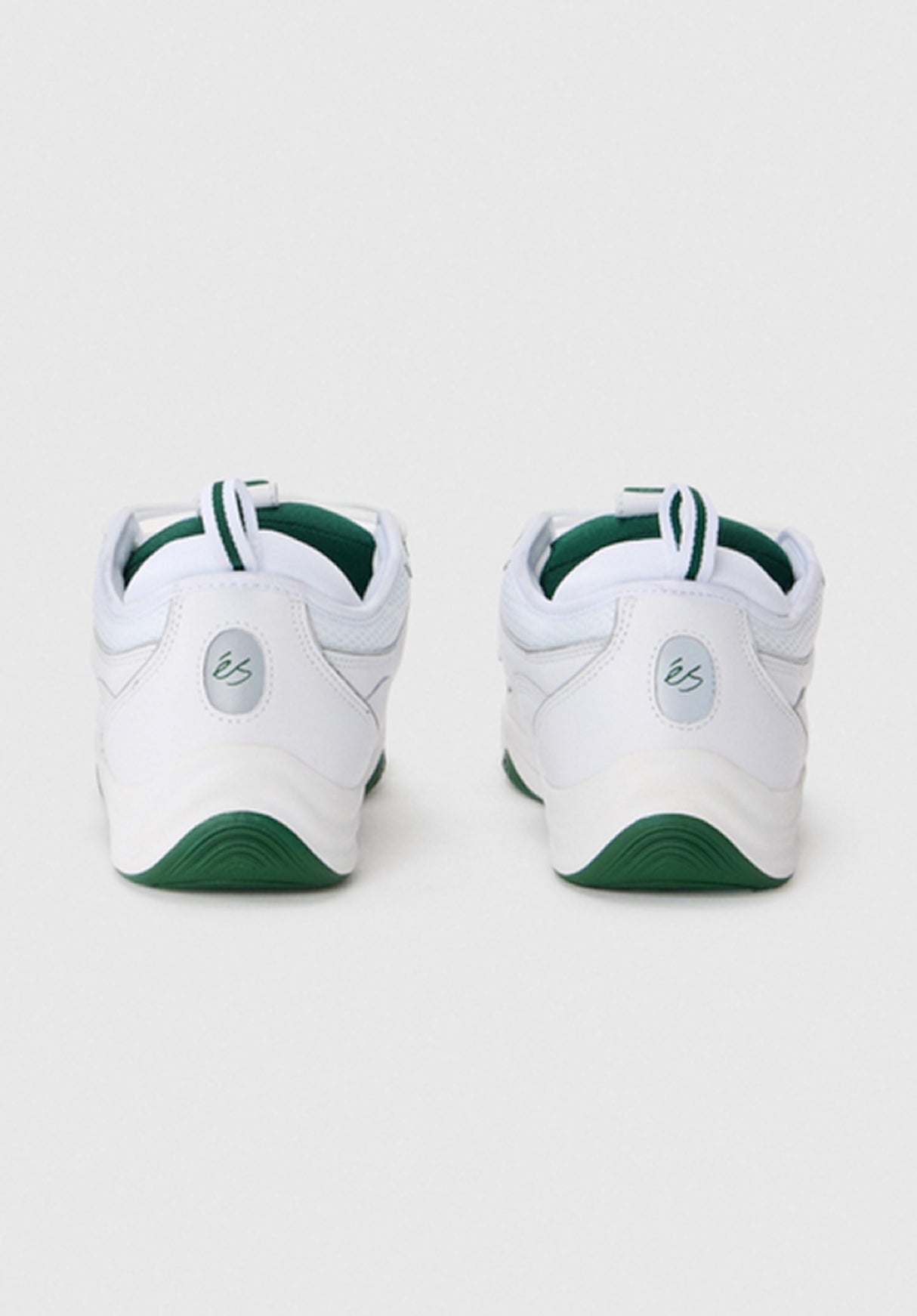 Two Nine 8 white-green Closeup1