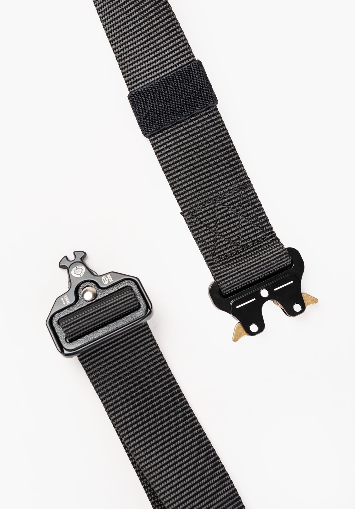 Icon Army Belt black Rueckenansicht