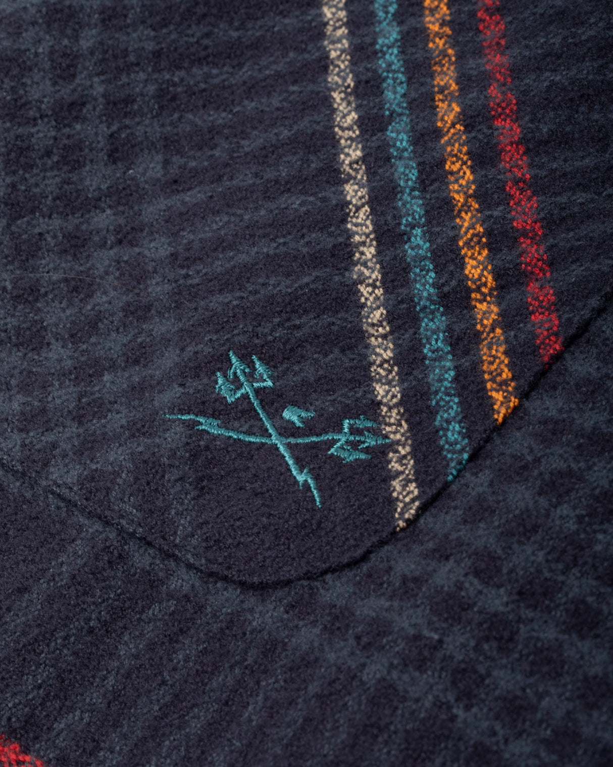 Blanton black Closeup2