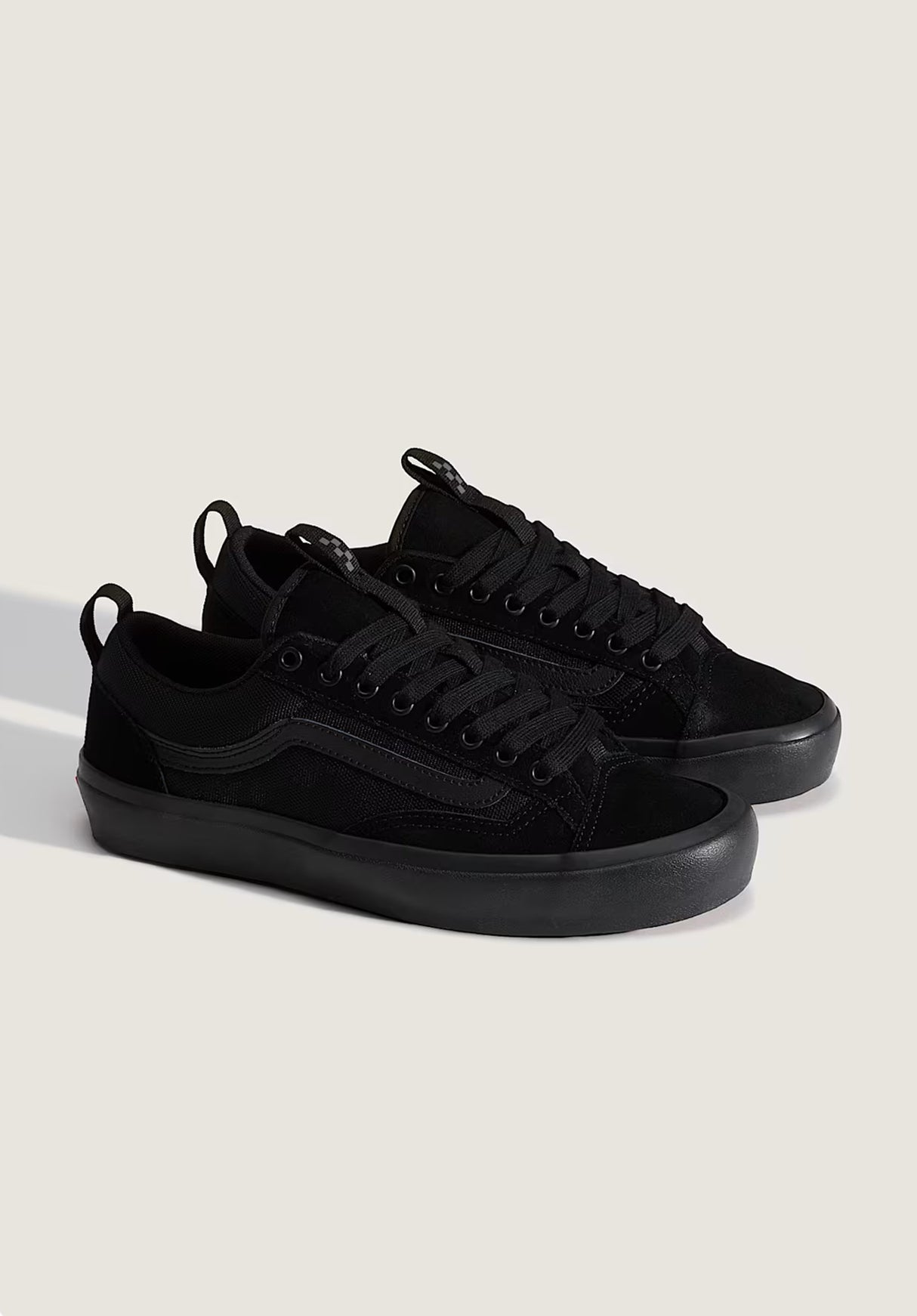 Skate Old Skool 36 + blackout Rueckenansicht