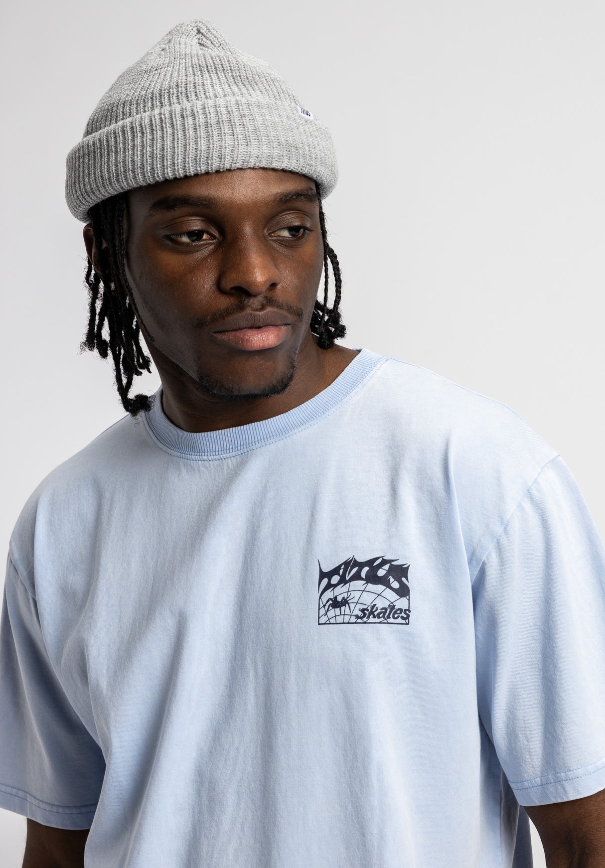 Heritage Clean heavenbluefaded Closeup2