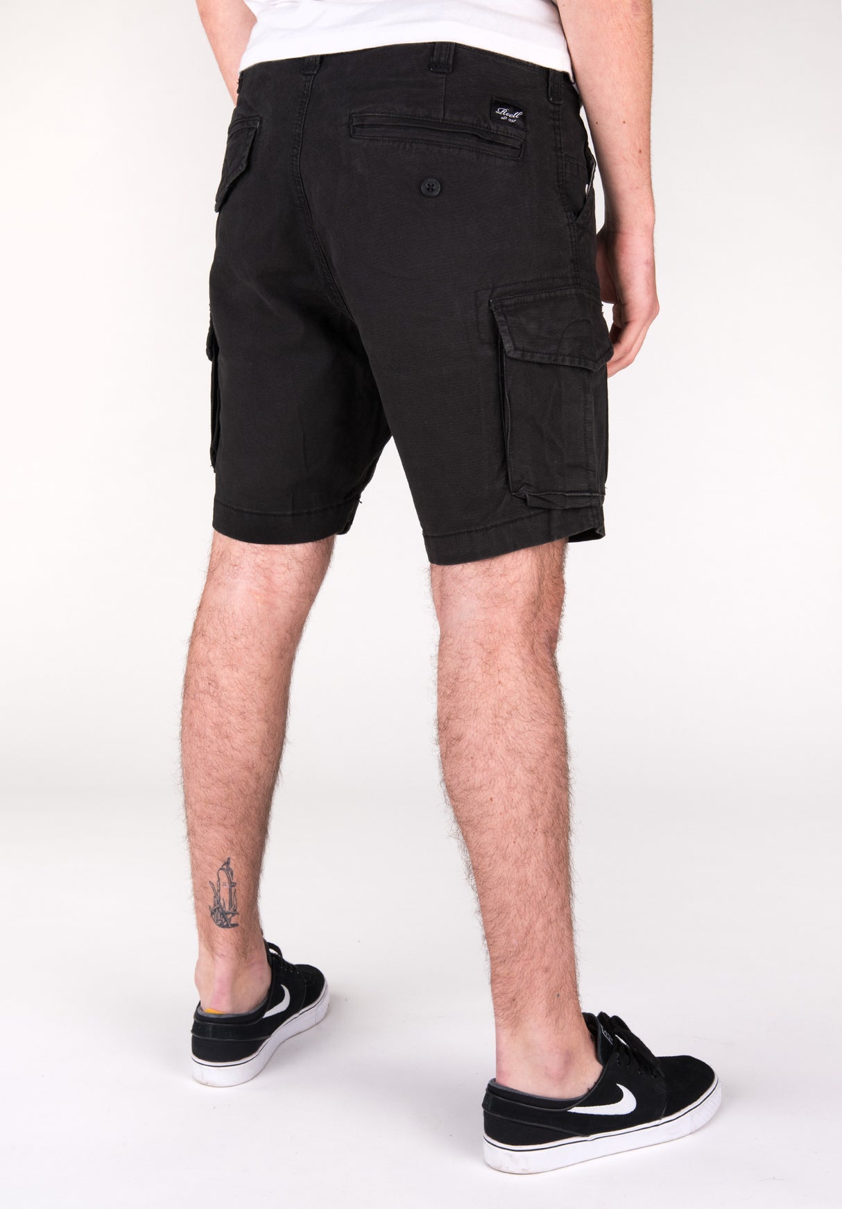 City Cargo Short black Rueckenansicht