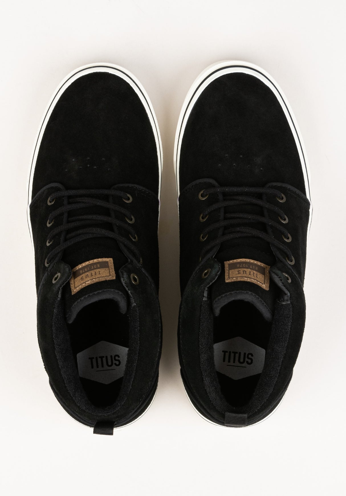 Hudson Mid black-cord-white Closeup2