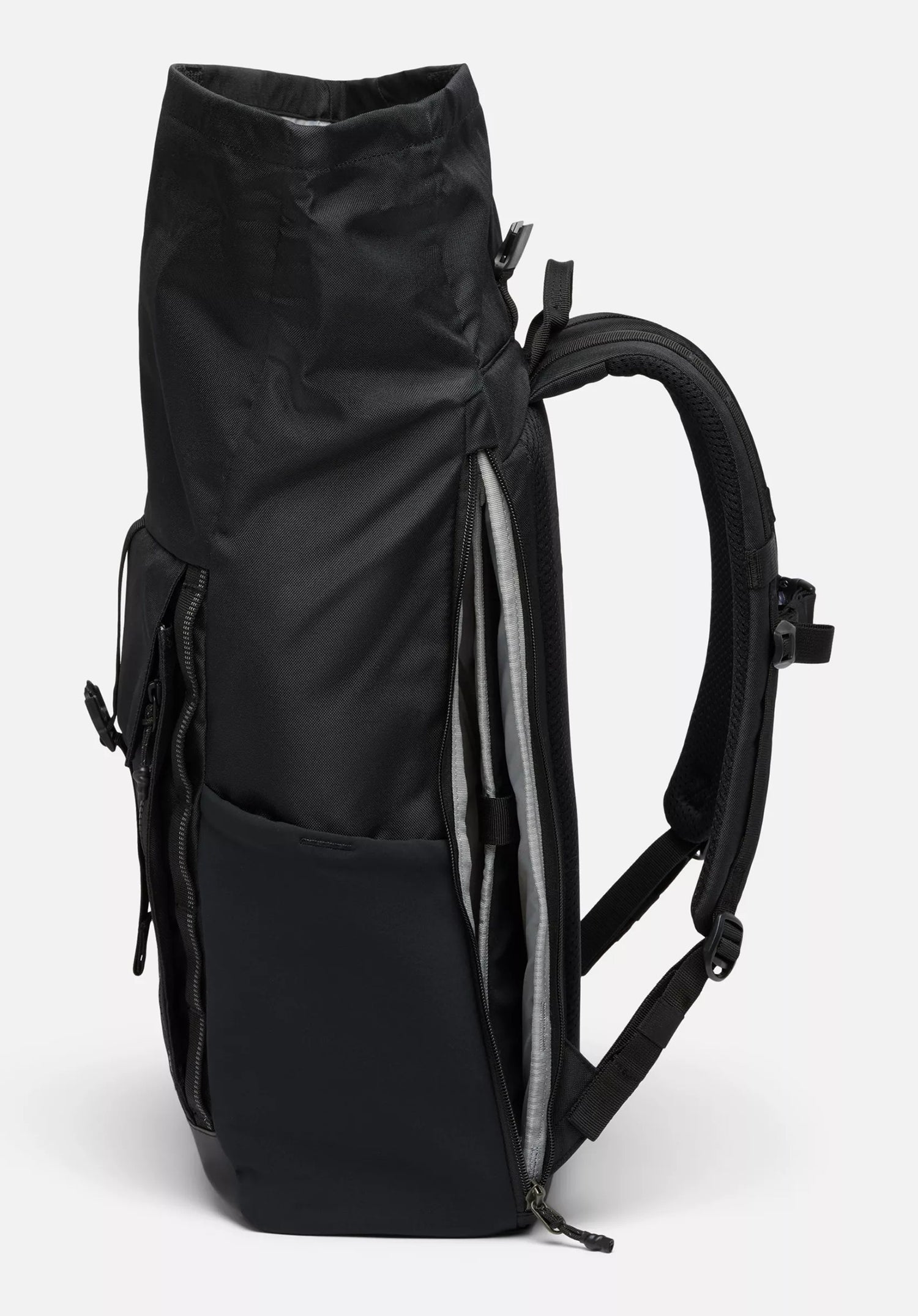 Convey III black Closeup2 Zoom Image