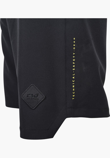 SP8 Shorts black-yellow Closeup2
