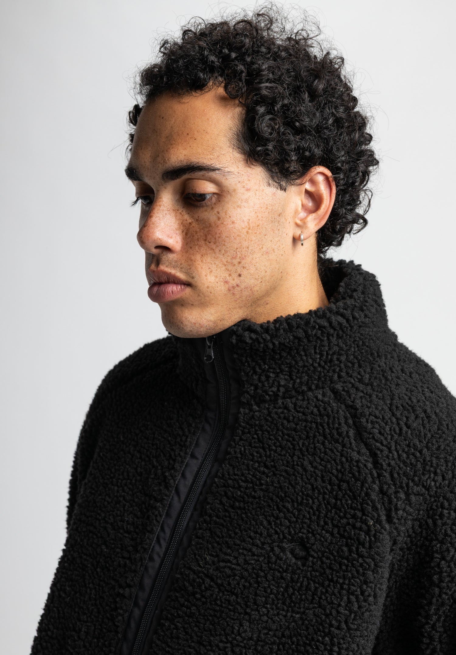 Ethan black Closeup1 Zoom Image