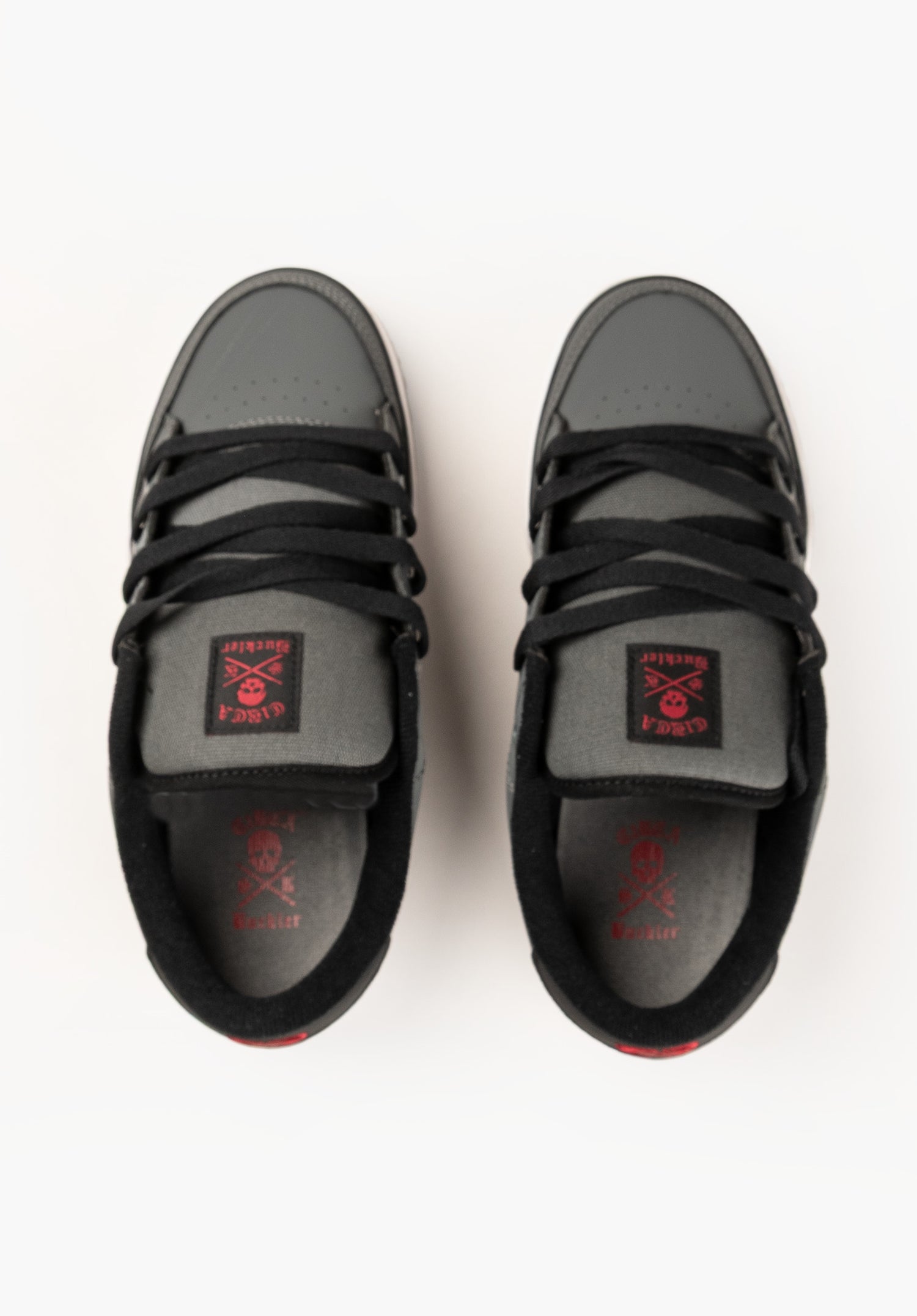 Buckler SK asphalt-caviarred Closeup2 Zoom Image