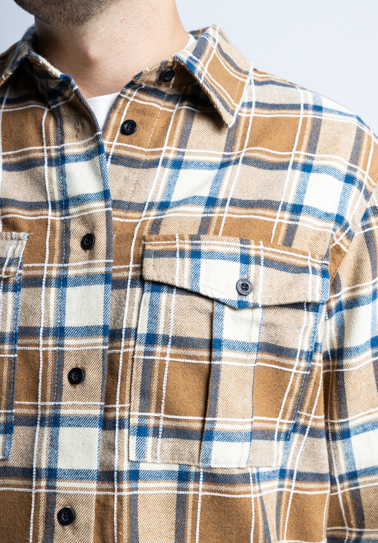 Beesil blue-orange-checked Closeup2