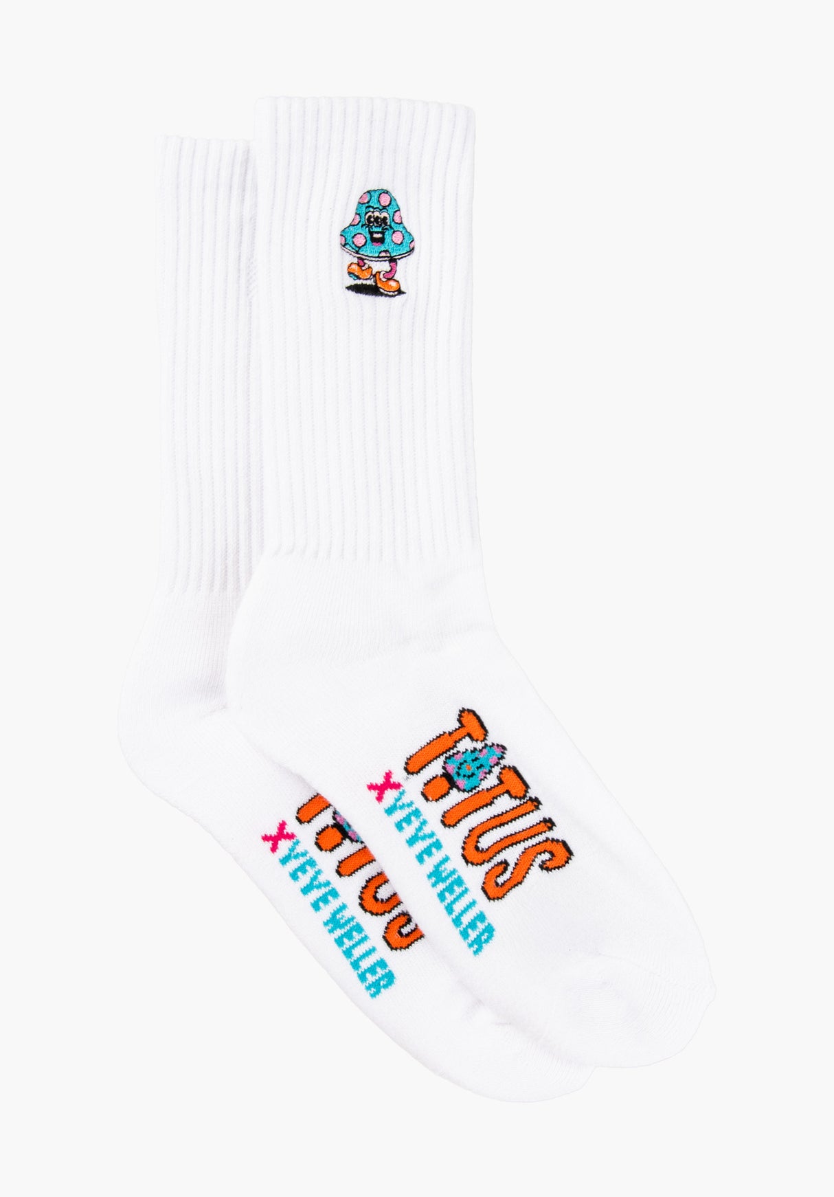 TITUS x YEYE Socks multi Closeup2