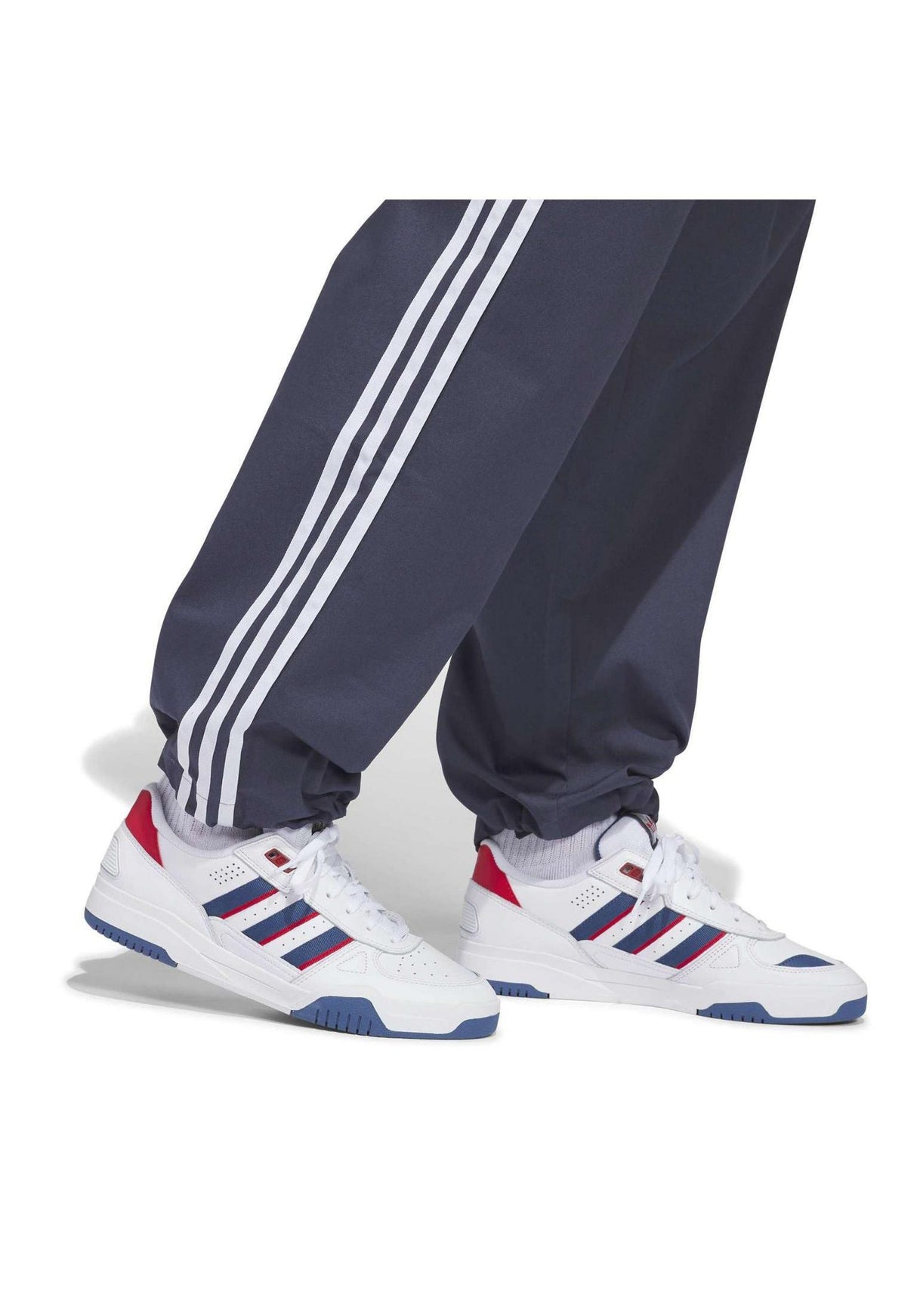 Superfire TK shanavy-white Closeup2