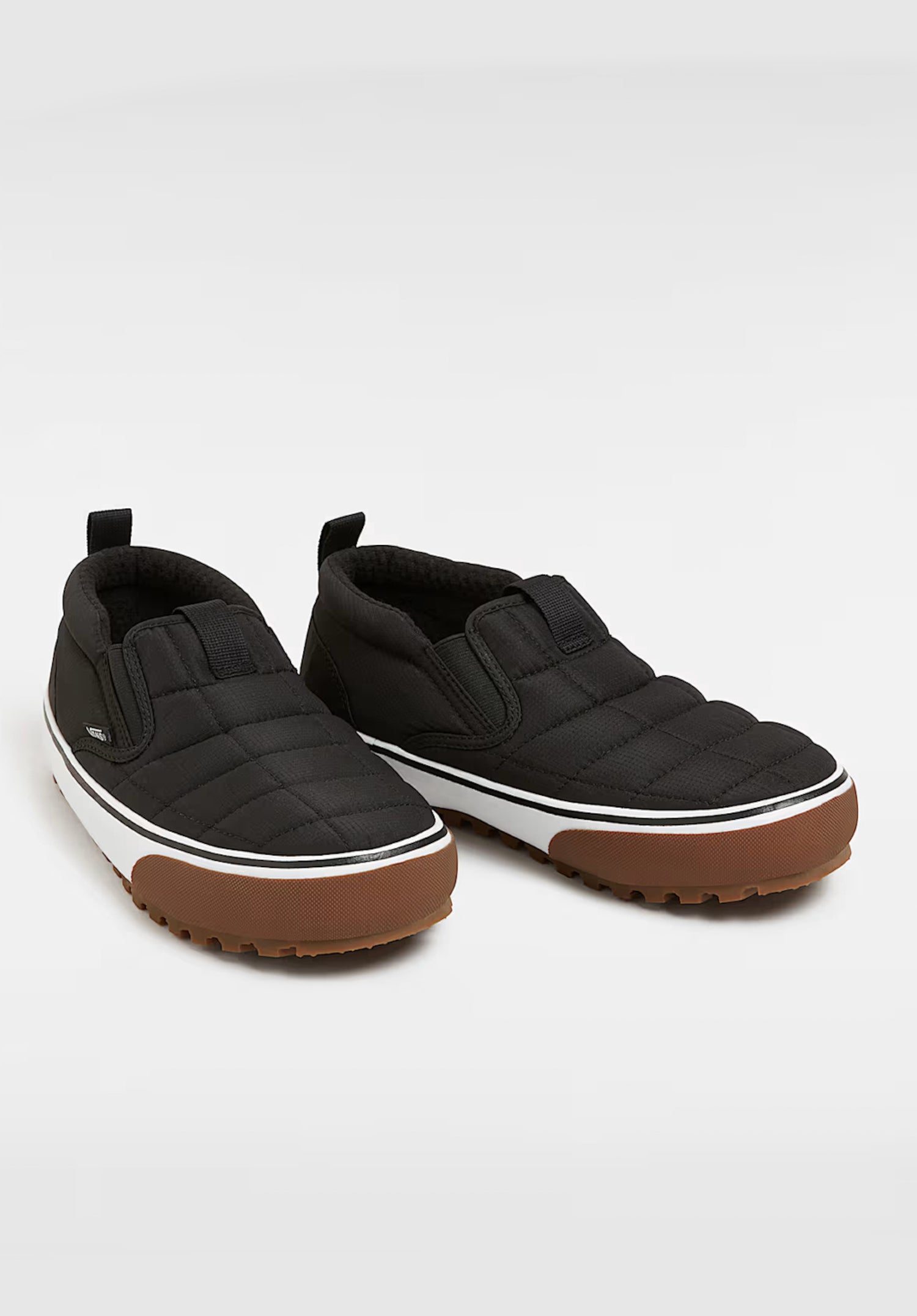 MTE Snow Lodge Slipper Mid quiltedblack Rueckenansicht Zoom Image