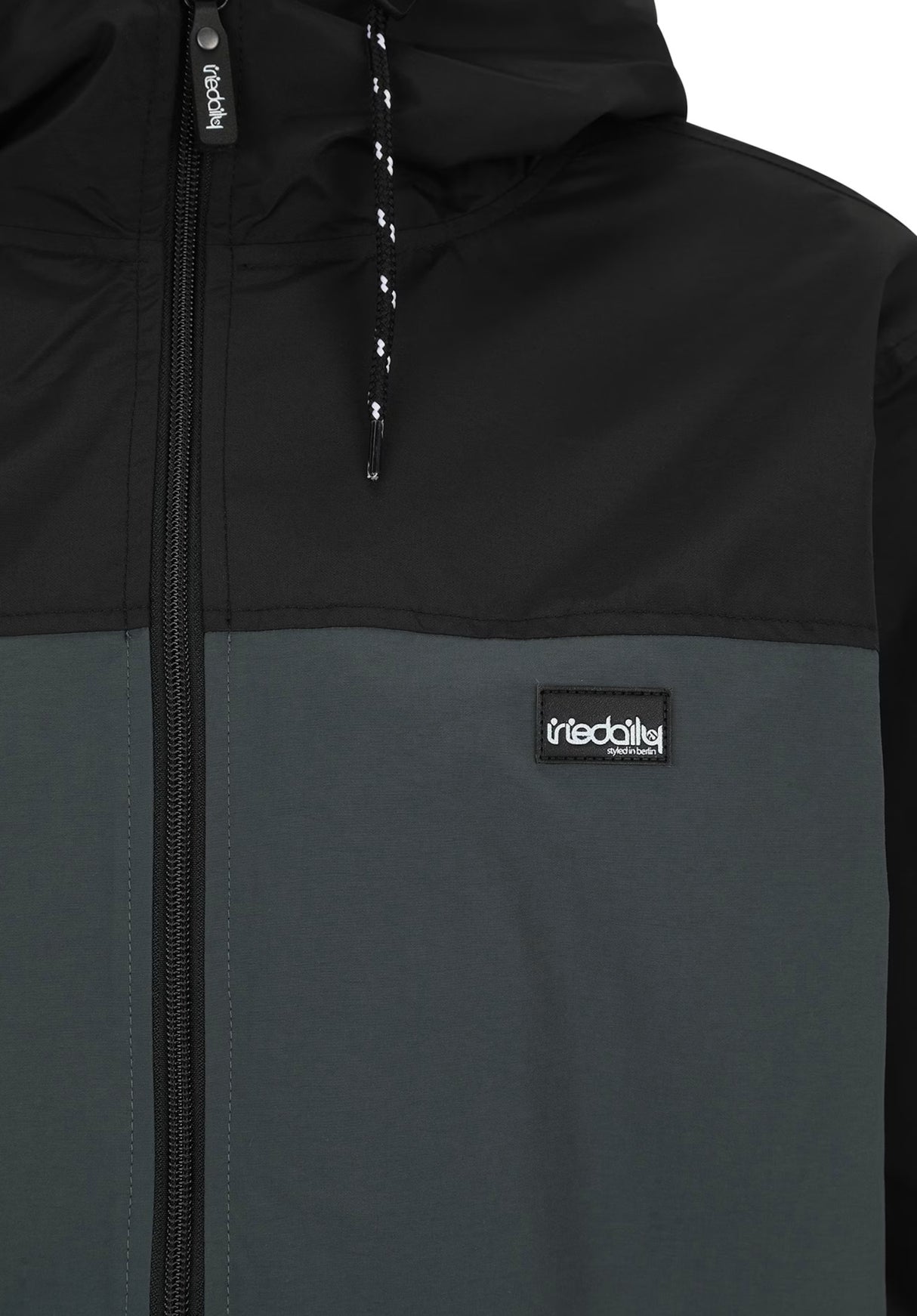 Auf Deck darkjungle Closeup1