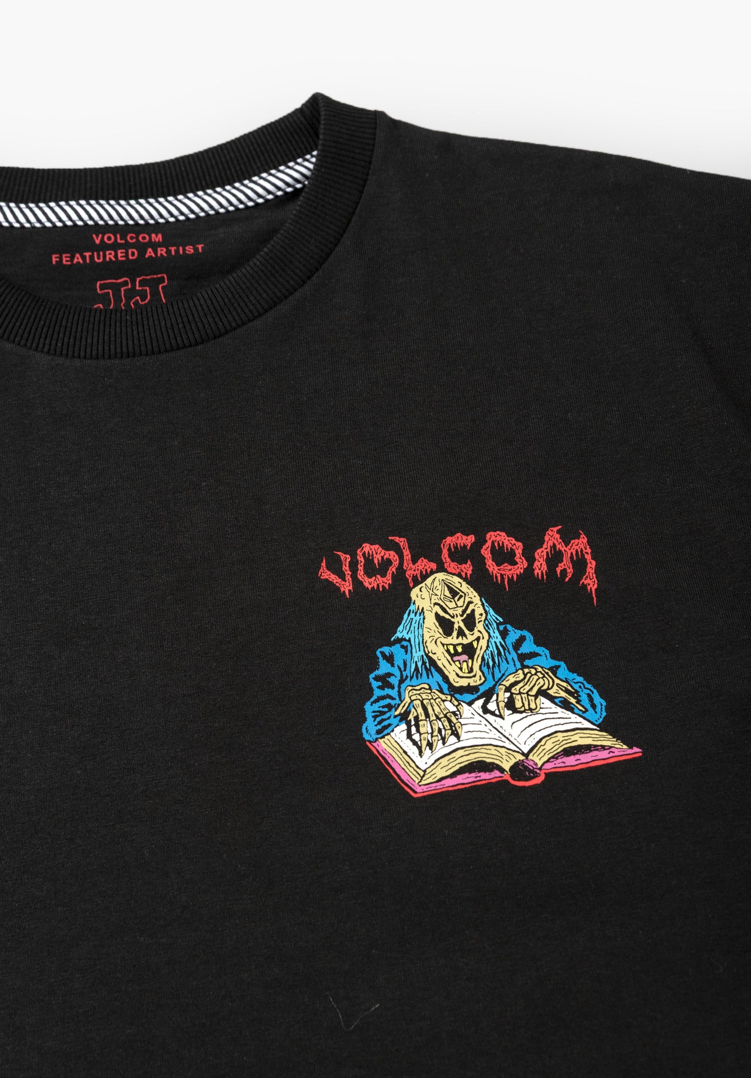 FA JJ Villard black Closeup2 Zoom Image