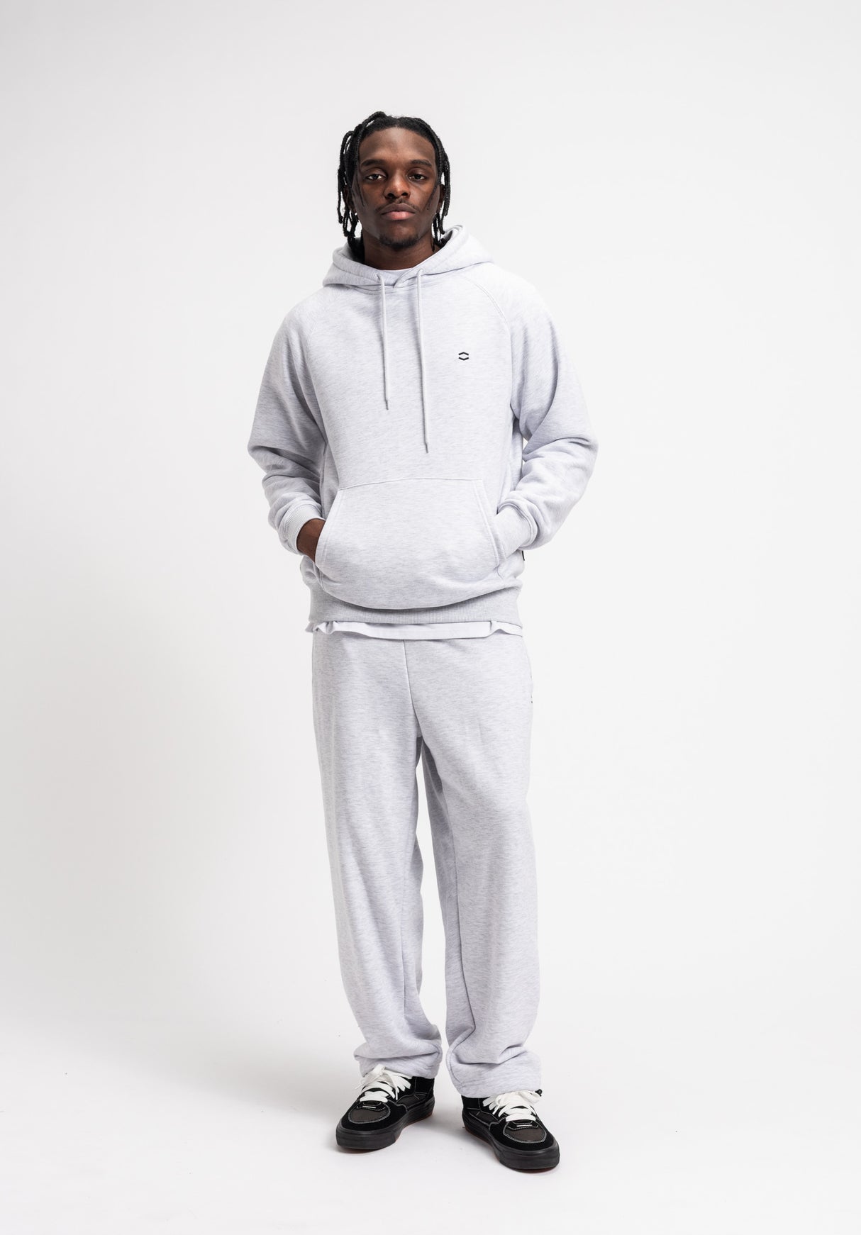 HXGN lightheathergrey Closeup2