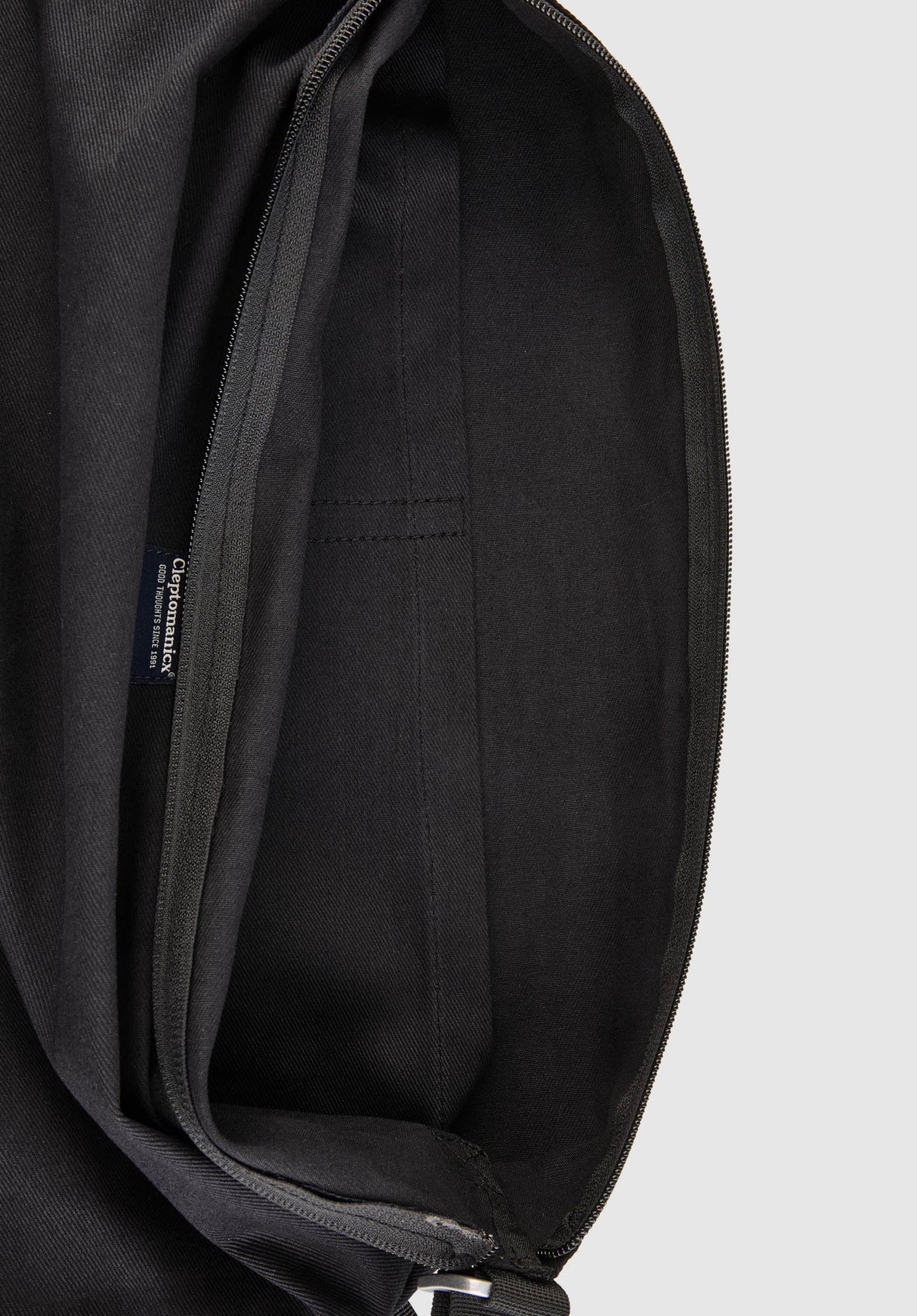 Port Sling bluegraphite Closeup1