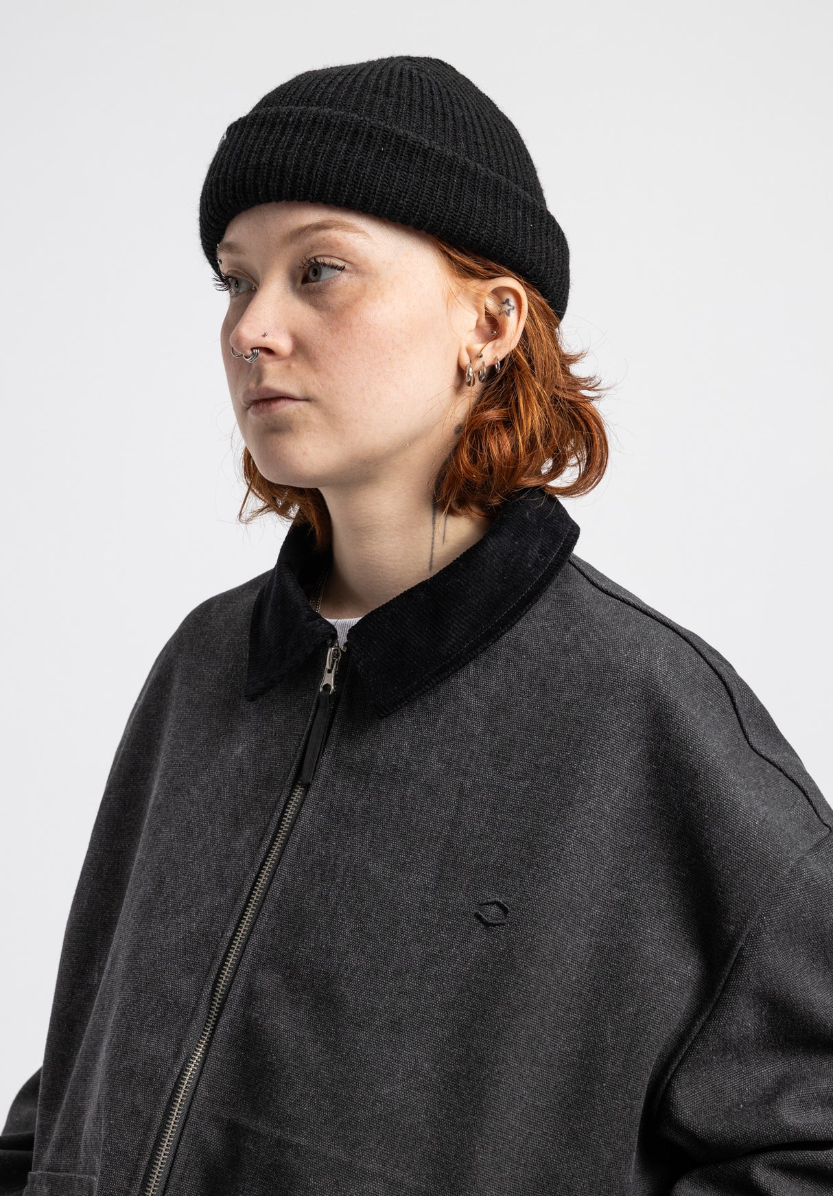 Kayai anthrazitfaded Closeup1