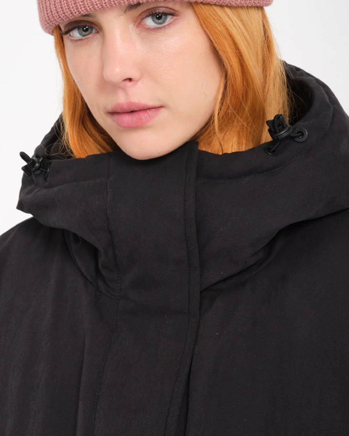Sleepi Puff Up Parka black Closeup2