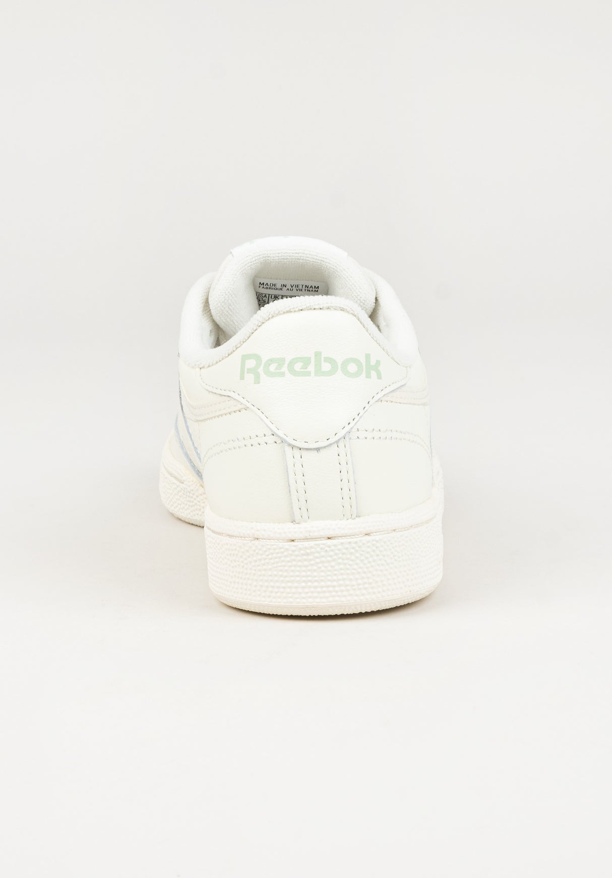 Club C 85 chalk-lightsage Seitenansicht