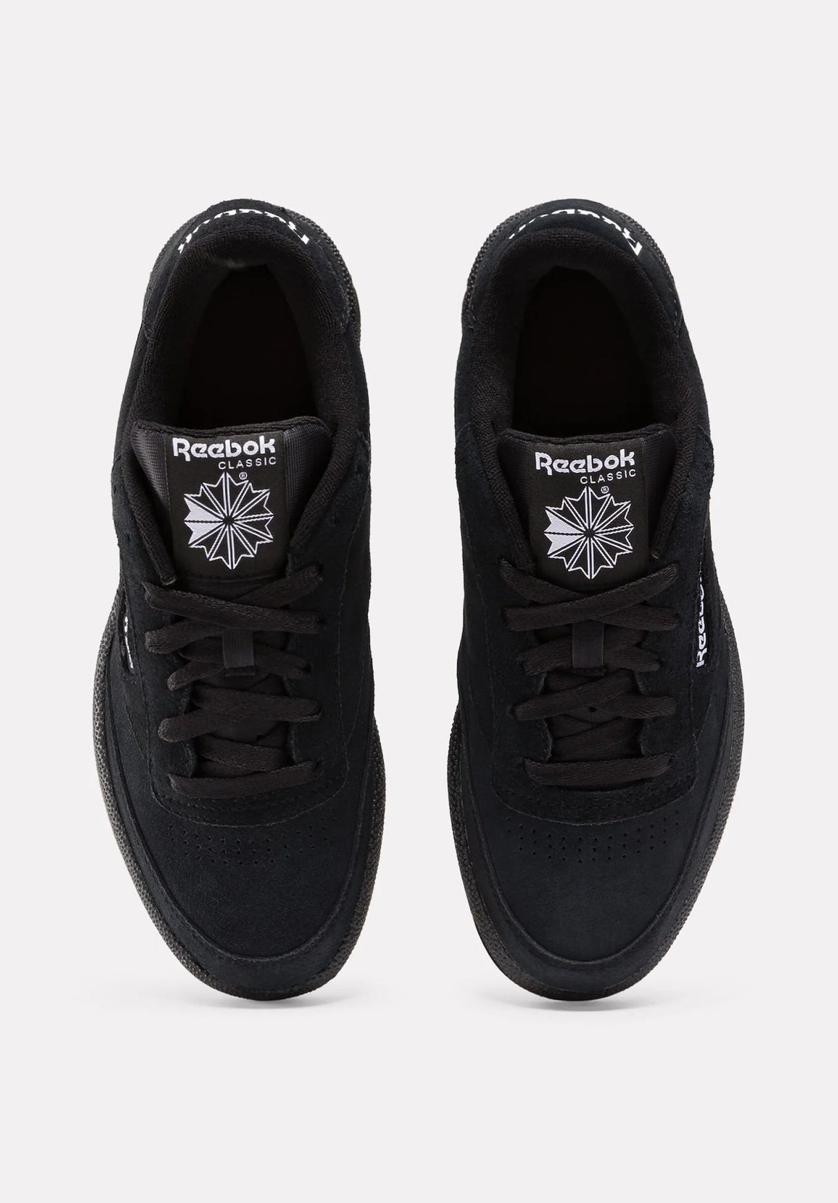 Club C 85 coreblack-black-white-gum Closeup1