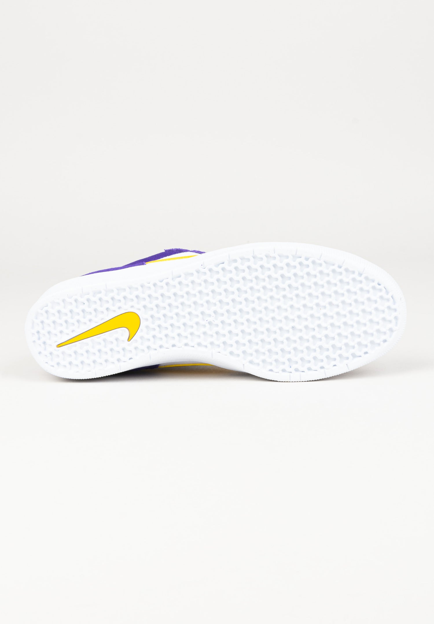 Force 58 courtpurple-amarillo-white-white Closeup1 Zoom Image