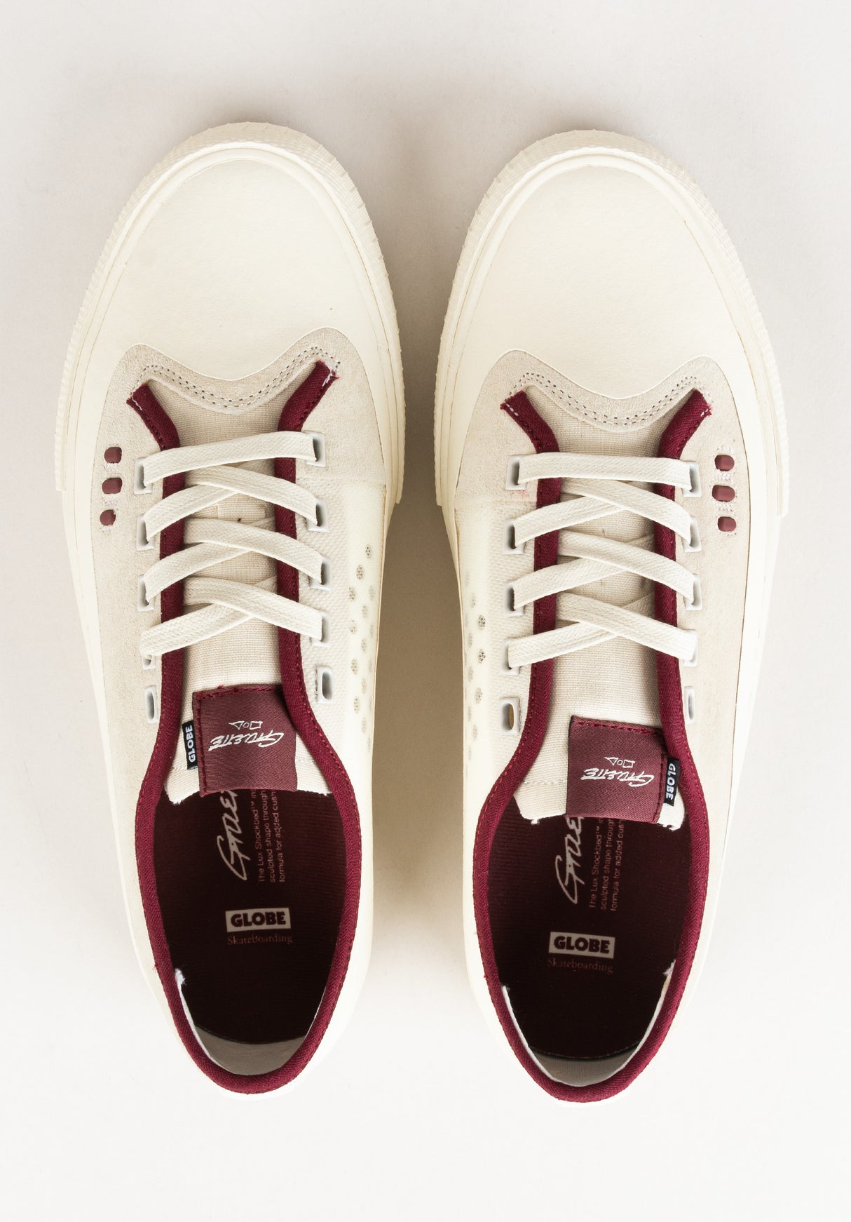 Gillette cream-pomegranate Closeup2